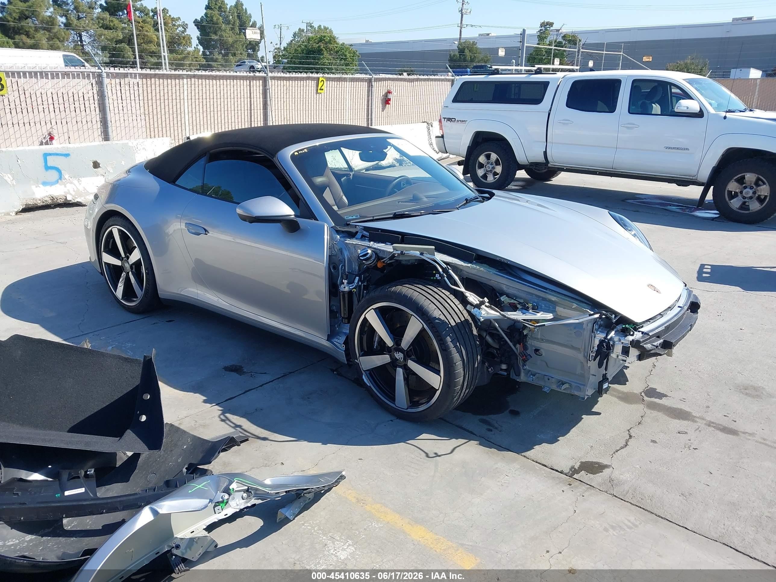 2026 Porsche 911 VIN WP0CH2A90TS237174 IAAI salvage auction — Unknown, Salvage (California), sold $88,500 on 2026-08-10 (photo 1)