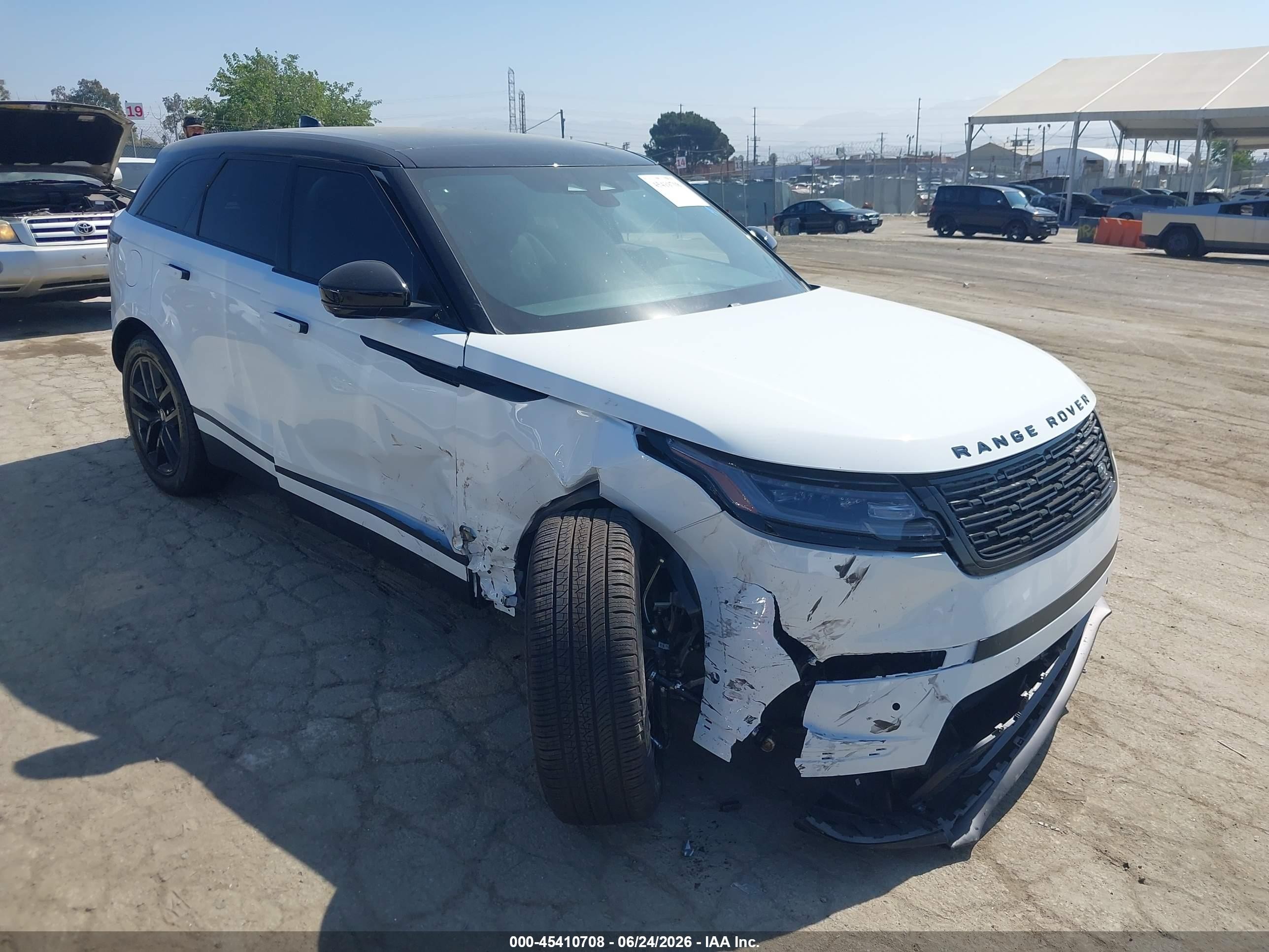 2026 Land Rover Range Rover Velar VIN SALYJ2EX5TA832149 — IAAI salvage auction photo