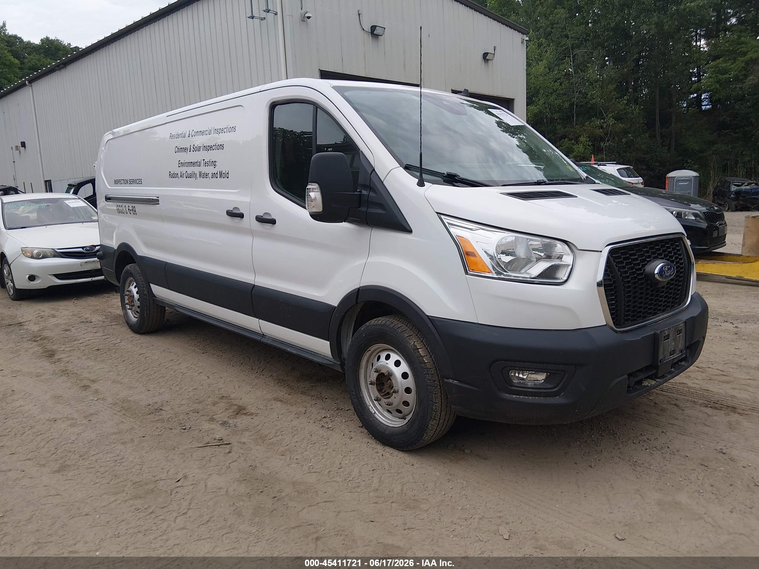 2022 Ford Transit-250 VIN 1FTBR2YG6NKA74742 — IAAI salvage auction photo