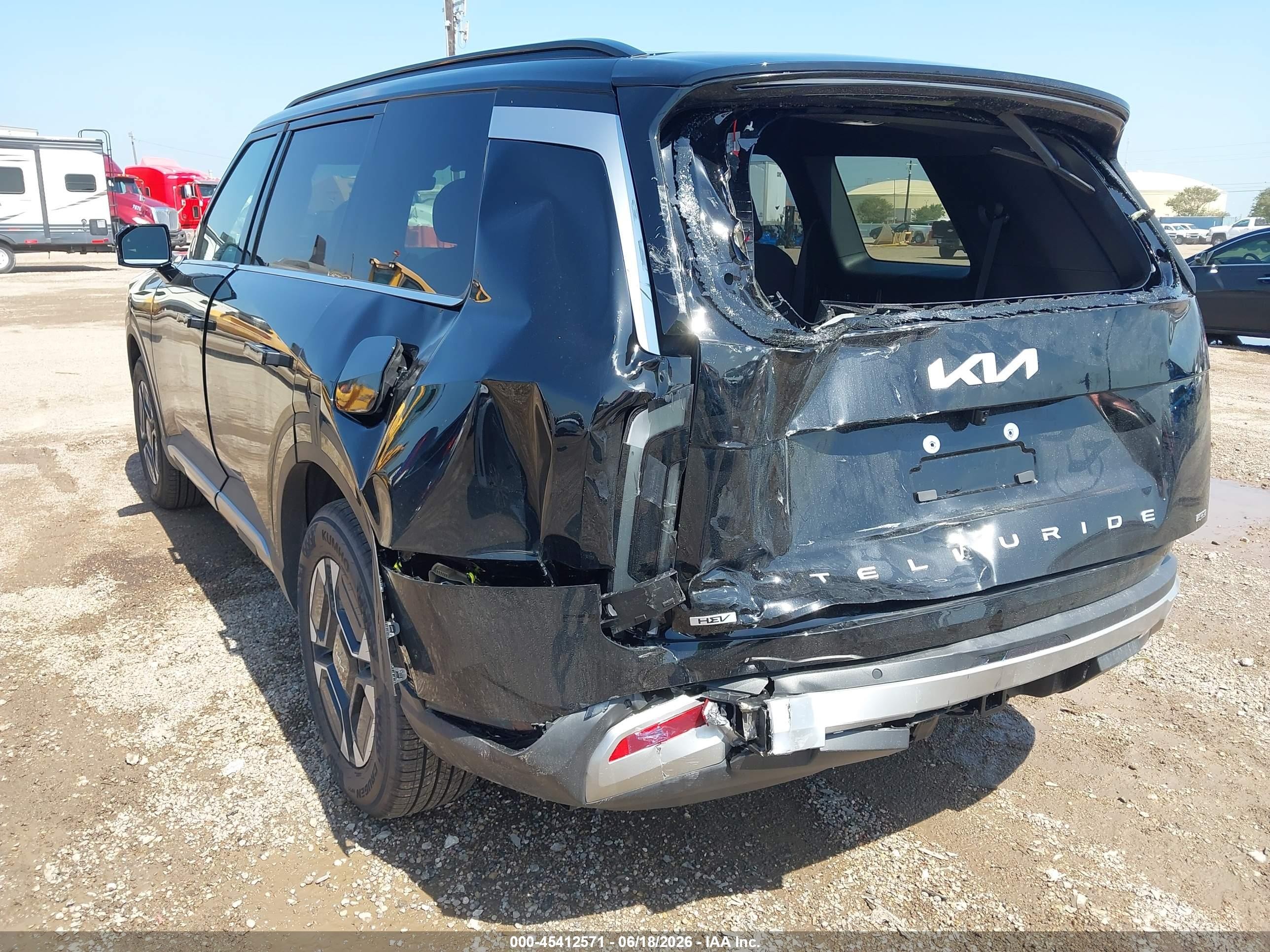 2027 Kia Telluride VIN 5XYPCESA7VG028033 IAAI salvage auction — Rear End, Original (Texas), sold $20,100 on 2026-09-25 (photo 6)