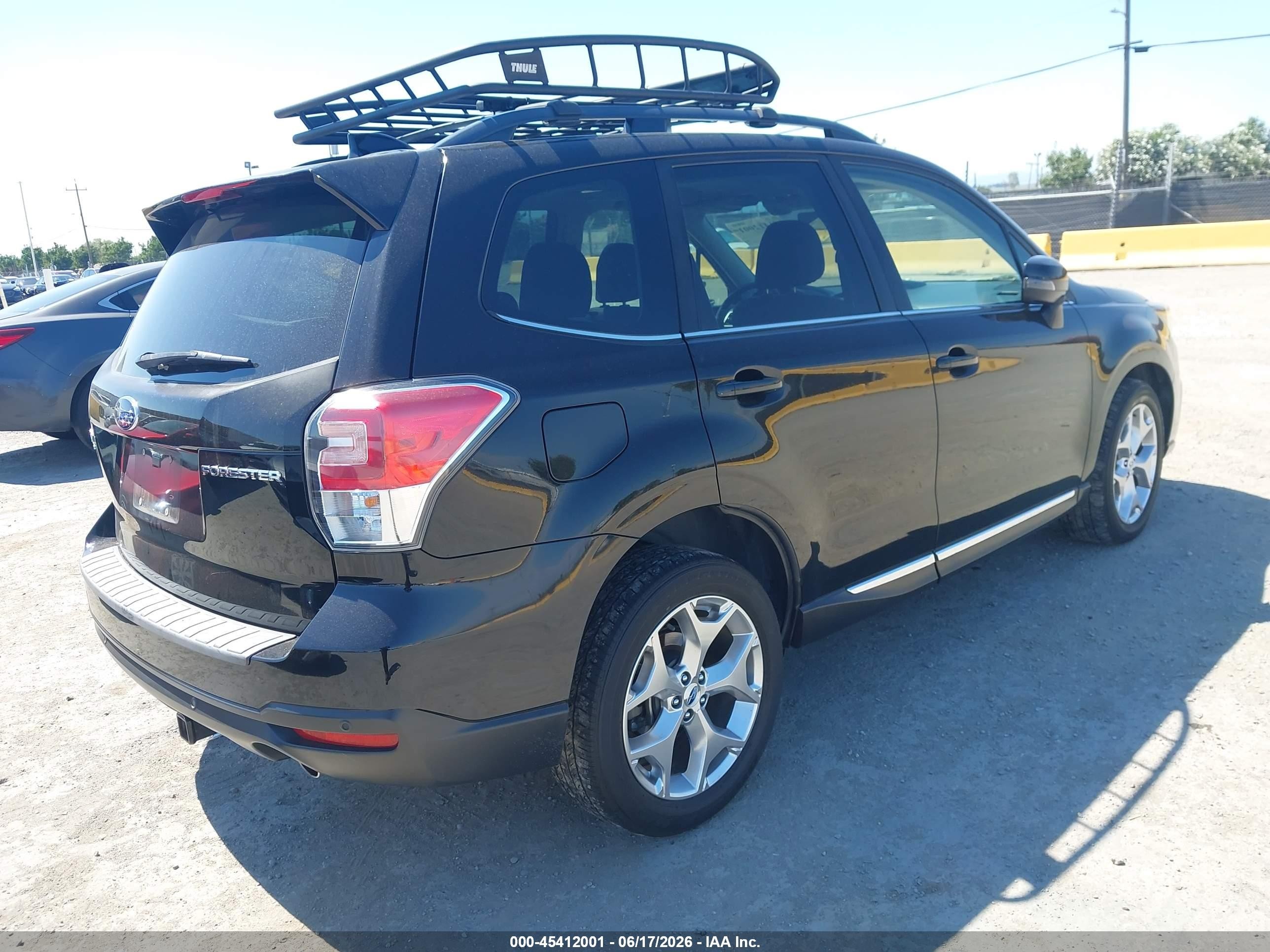 2018 Subaru Forester VIN JF2SJAWC1JH414776 IAAI salvage auction — Unknown, Salvage (California), sold $4,300 on 2026-07-06 (photo 4)