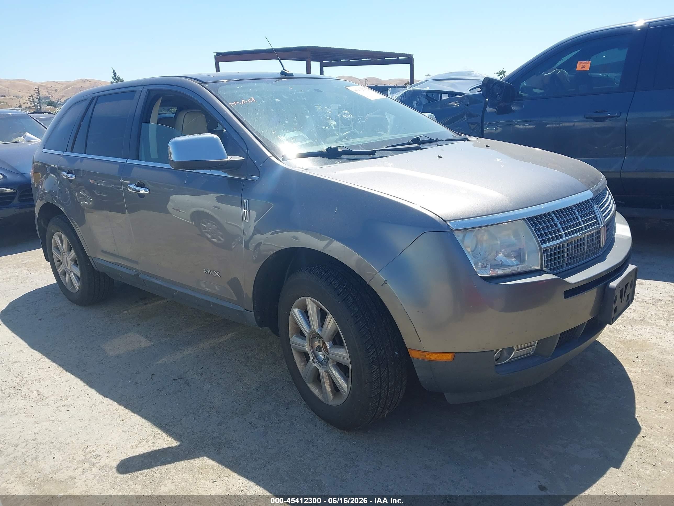 2009 Lincoln MKX VIN 2LMDU68C79BJ10708 IAAI salvage auction — Normal Wear, Clear - Dealer Only (California), sold $375 on 2026-07-09 (photo 1)