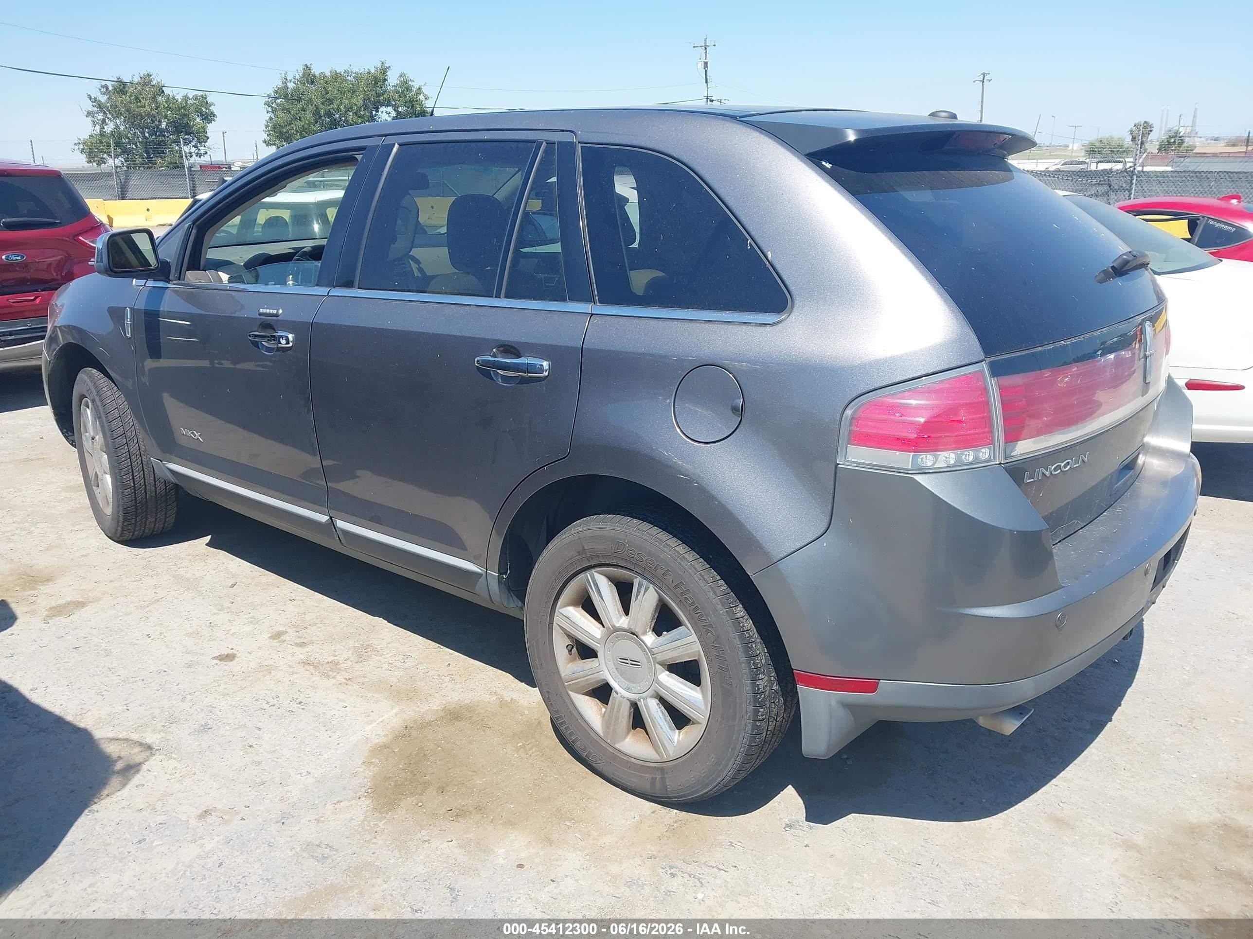 2009 Lincoln MKX VIN 2LMDU68C79BJ10708 IAAI salvage auction — Normal Wear, Clear - Dealer Only (California), sold $375 on 2026-07-09 (photo 3)