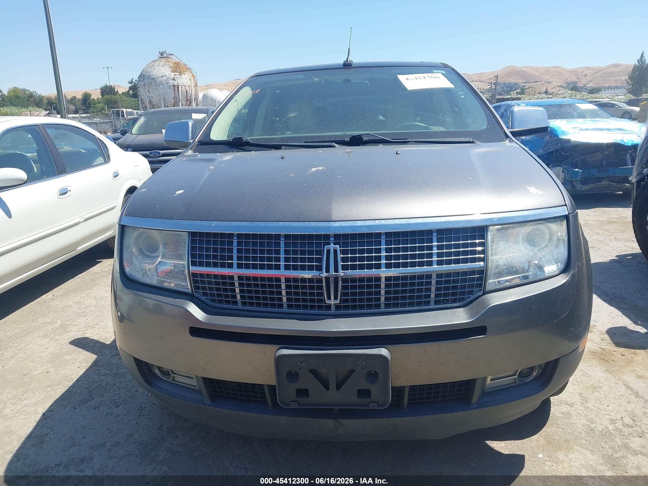 2009 Lincoln MKX VIN 2LMDU68C79BJ10708 IAAI salvage auction — Normal Wear, Clear - Dealer Only (California), sold $375 on 2026-07-09 (photo 6)
