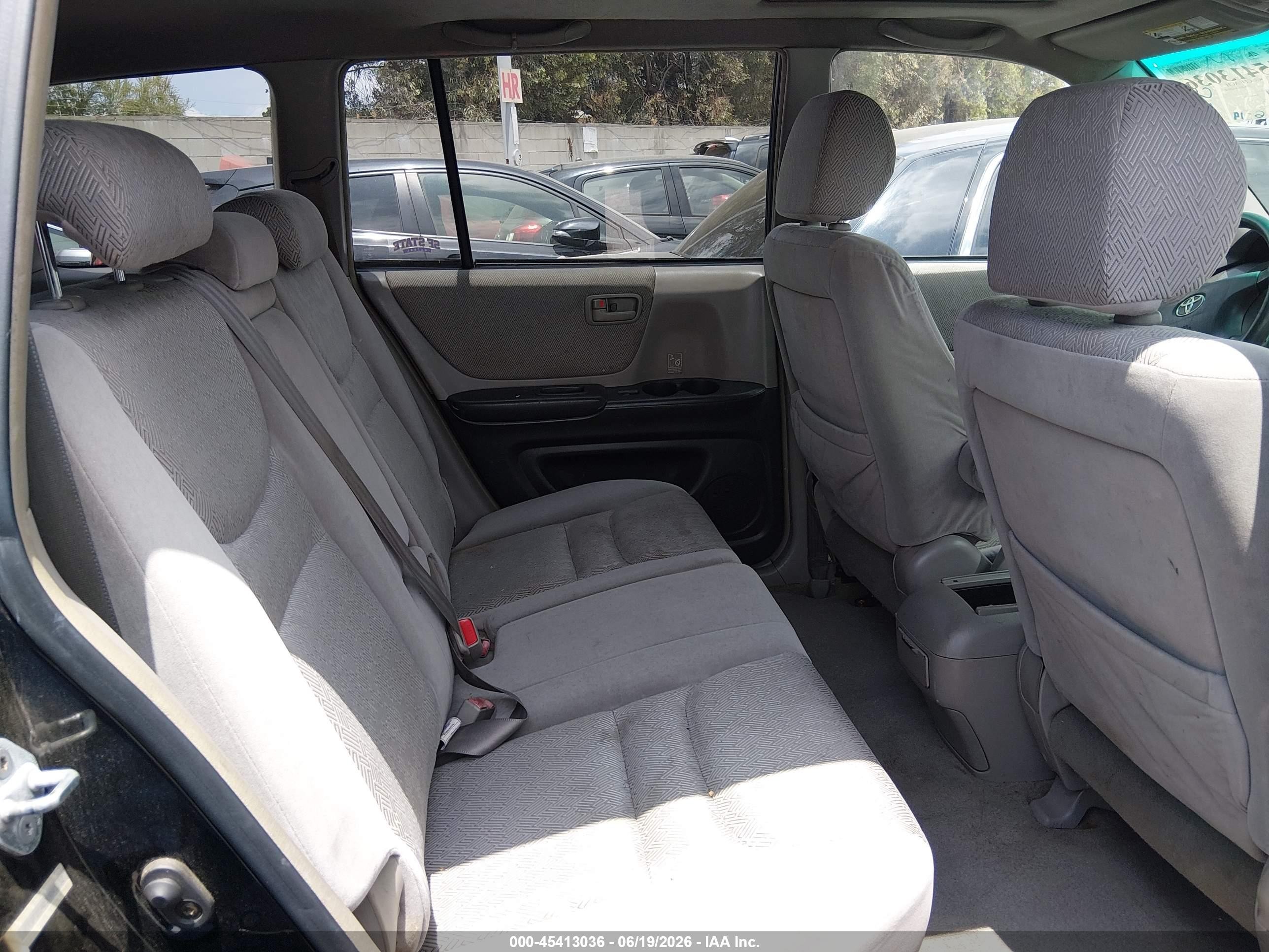2003 Toyota Highlander VIN JTEGF21A830091132 IAAI salvage auction — Normal Wear, Clear - Dealer Only (California), sold $875 on 2026-07-06 (photo 8)