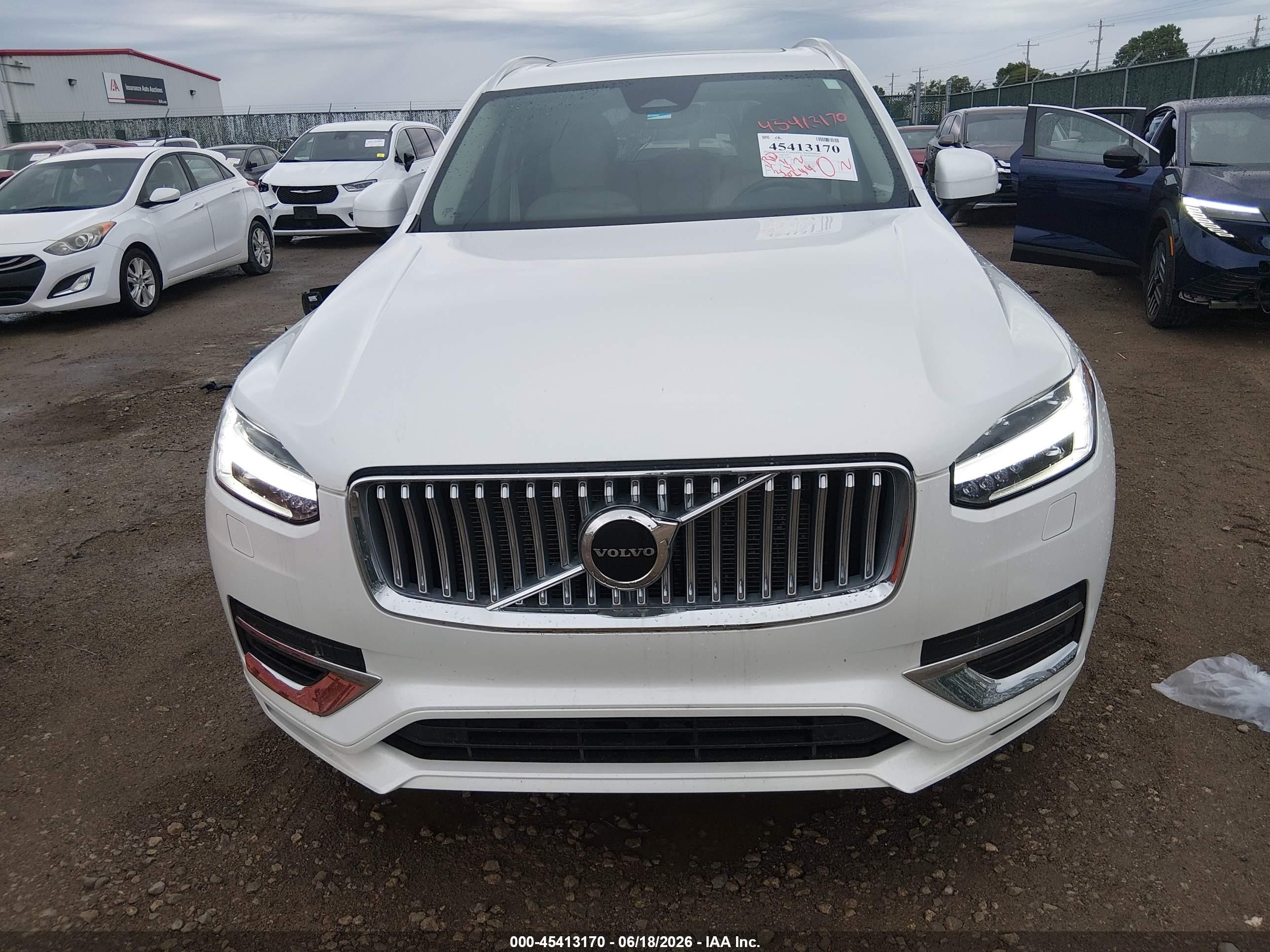 2024 Volvo XC90 Recharge VIN YV4H60CK5R1153900 IAAI salvage auction — Electrical, Salvage (Kansas), sold $20,700 on 2026-08-14 (photo 6)