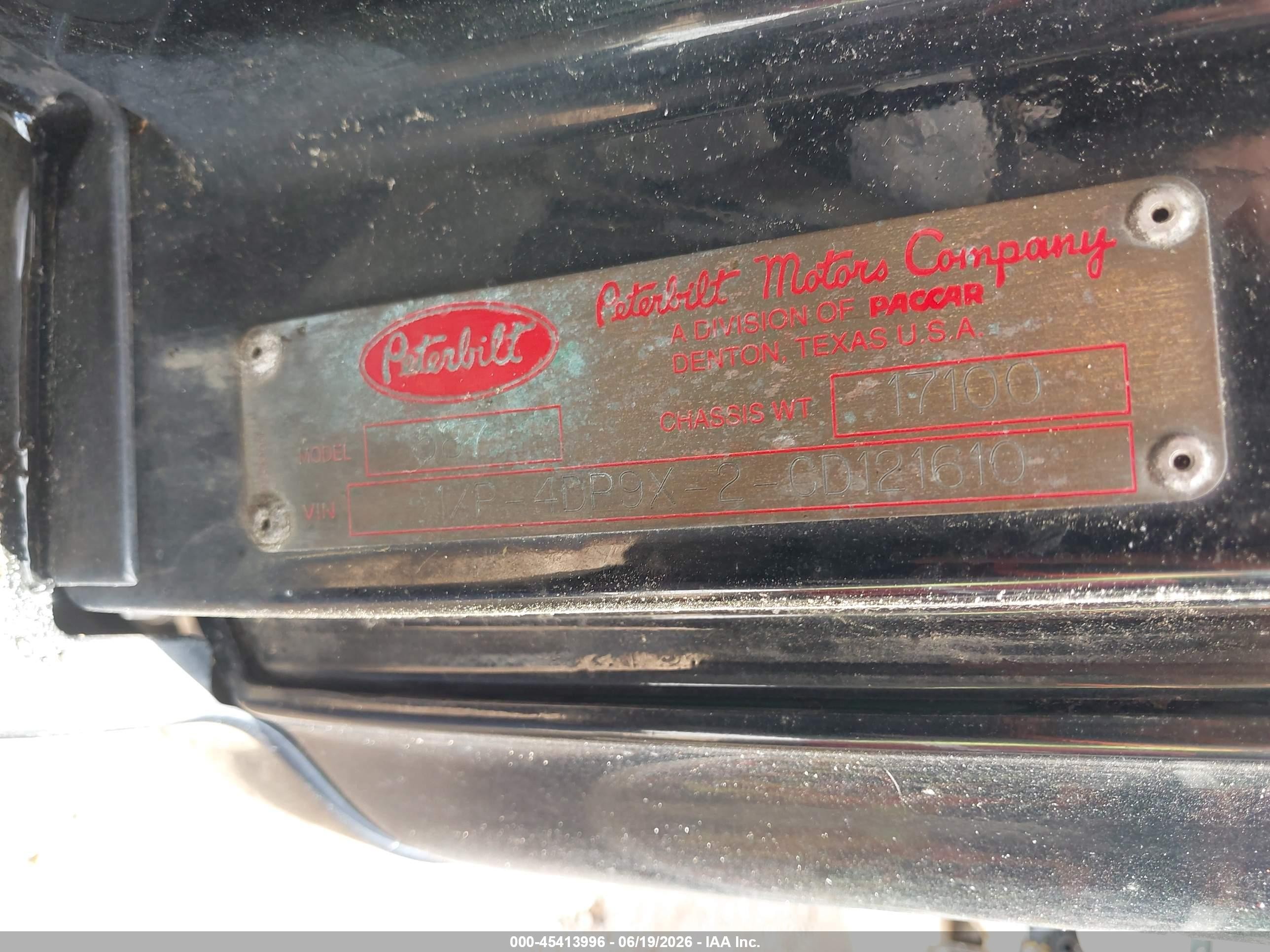 2012 Peterbilt 587 VIN 1XP4DP9X2CD121610 IAAI salvage auction — Repossession, Clear (South Carolina), sold $125 on 2026-08-26 (photo 8)