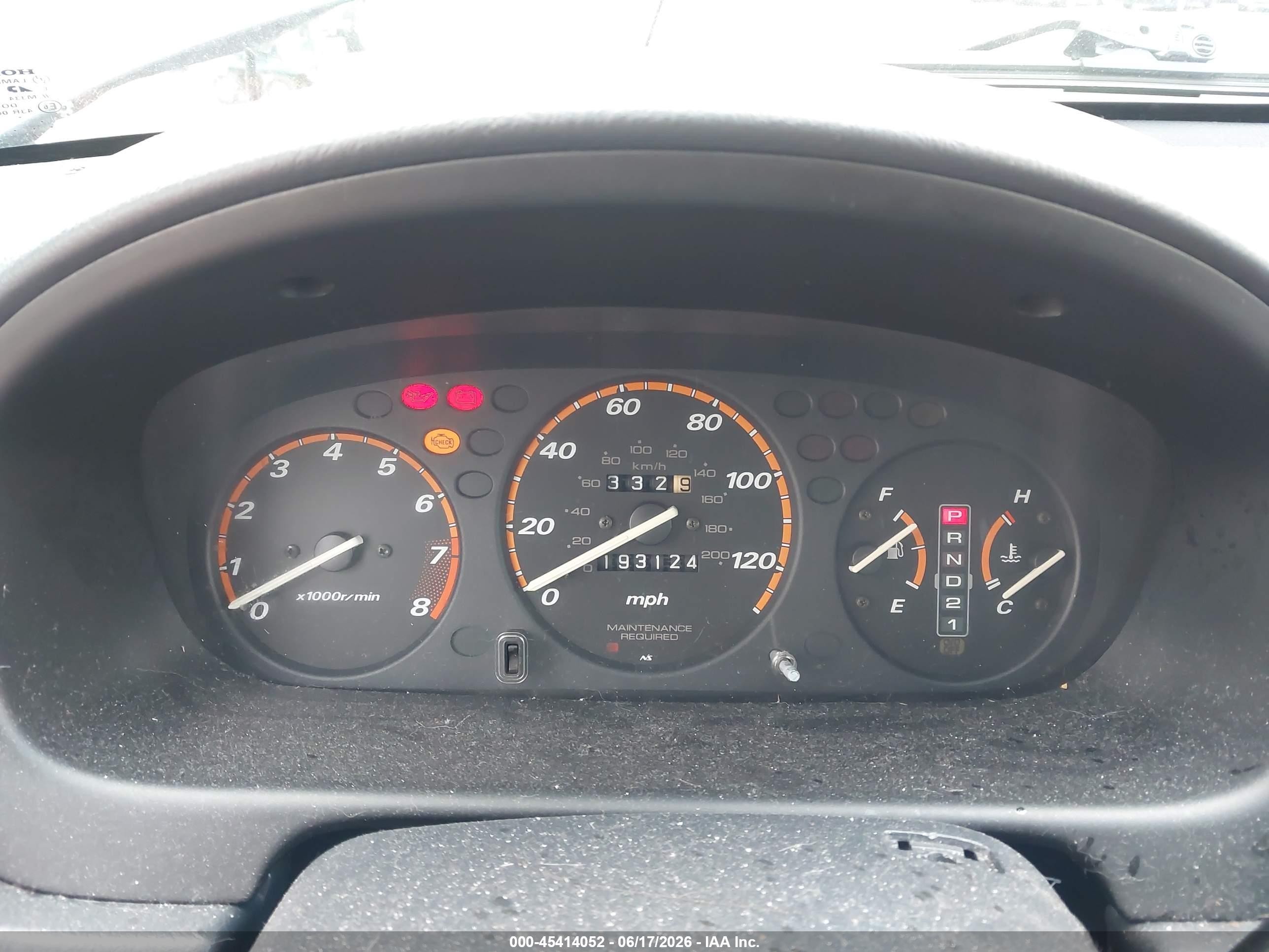 2001 Honda CR-V VIN JHLRD18401C015478 IAAI salvage auction — Normal Wear, Clear-Dealer Only (Washington), sold $275 on 2026-07-09 (photo 7)