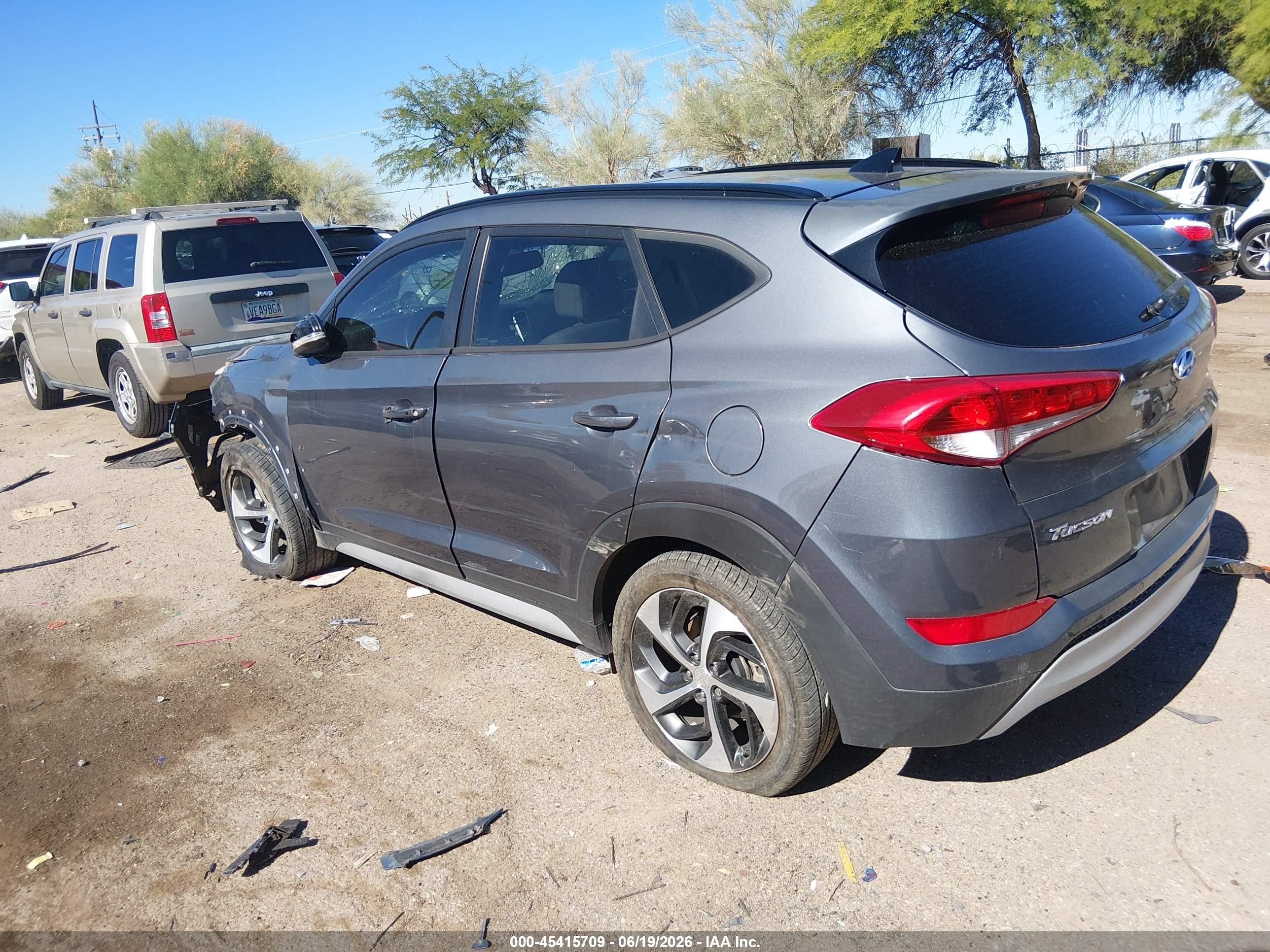 2018 Hyundai Tucson VIN KM8J33A29JU752072 IAAI salvage auction — Front End, Salvage (Arizona), sold $3,750 on 2026-07-09 (photo 3)