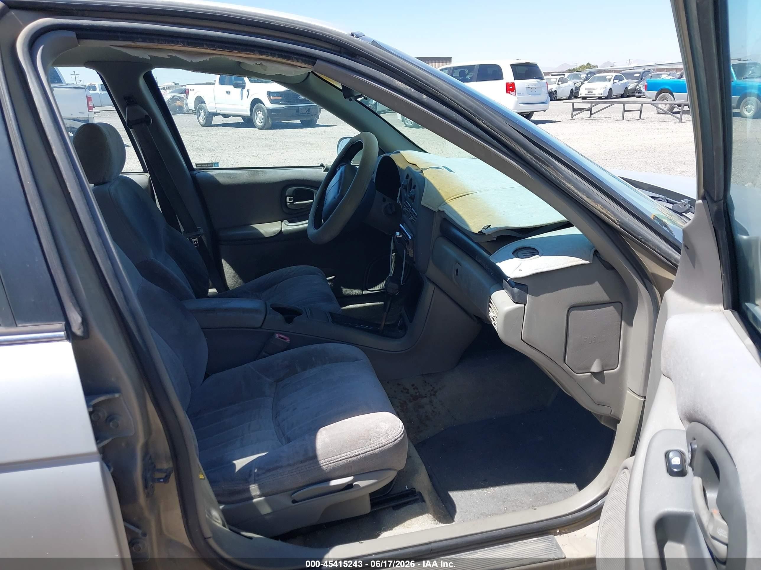 1999 Chevrolet Lumina VIN 2G1WN52K3X9194409 IAAI salvage auction — Normal Wear, Clear (California), sold $100 on 2026-07-09 (photo 5)