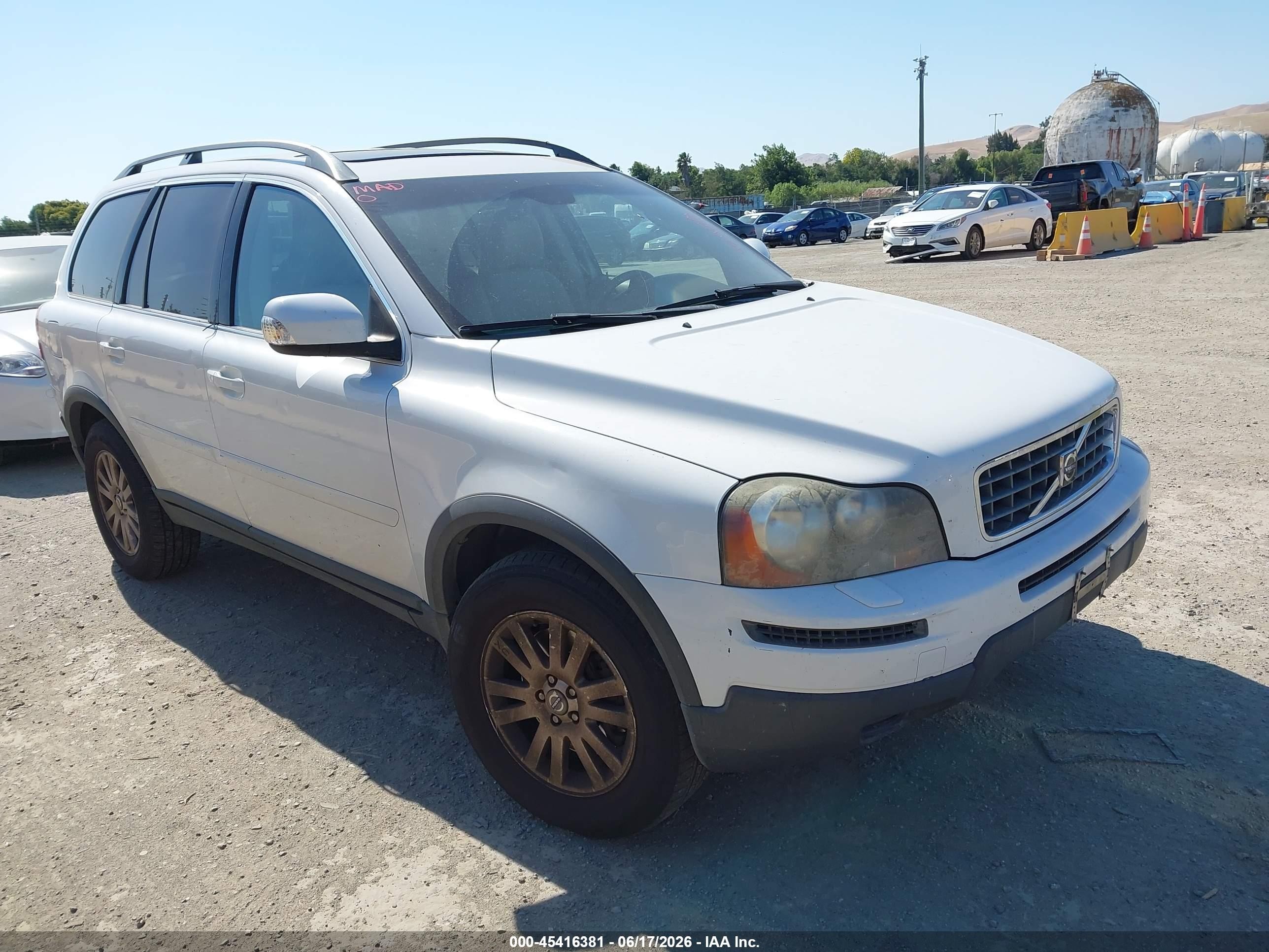 2008 Volvo XC90 VIN YV4CZ982981445112 IAAI salvage auction — Normal Wear, Clear - Dealer Only (California), sold $425 on 2026-07-02 (photo 1)