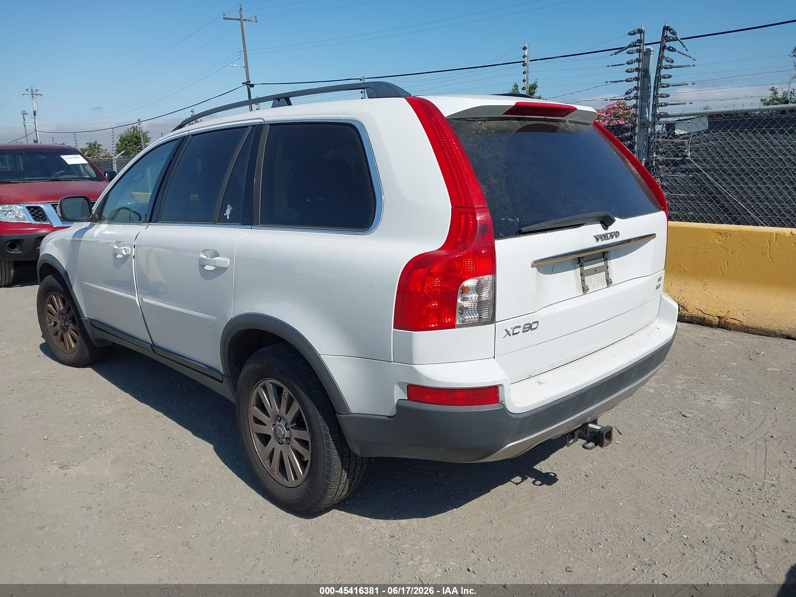 2008 Volvo XC90 VIN YV4CZ982981445112 IAAI salvage auction — Normal Wear, Clear - Dealer Only (California), sold $425 on 2026-07-02 (photo 3)