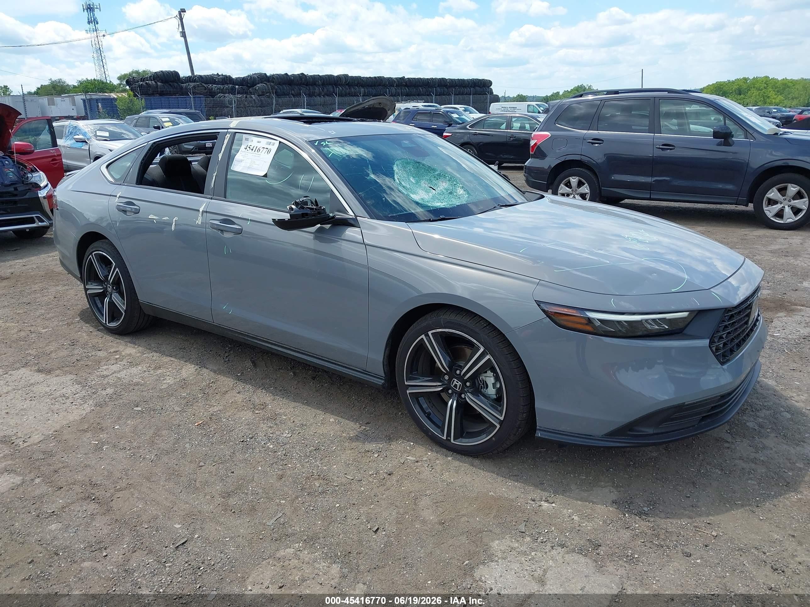 2025 Honda Accord VIN 1HGCY2F59SA070535 — IAAI salvage auction photo