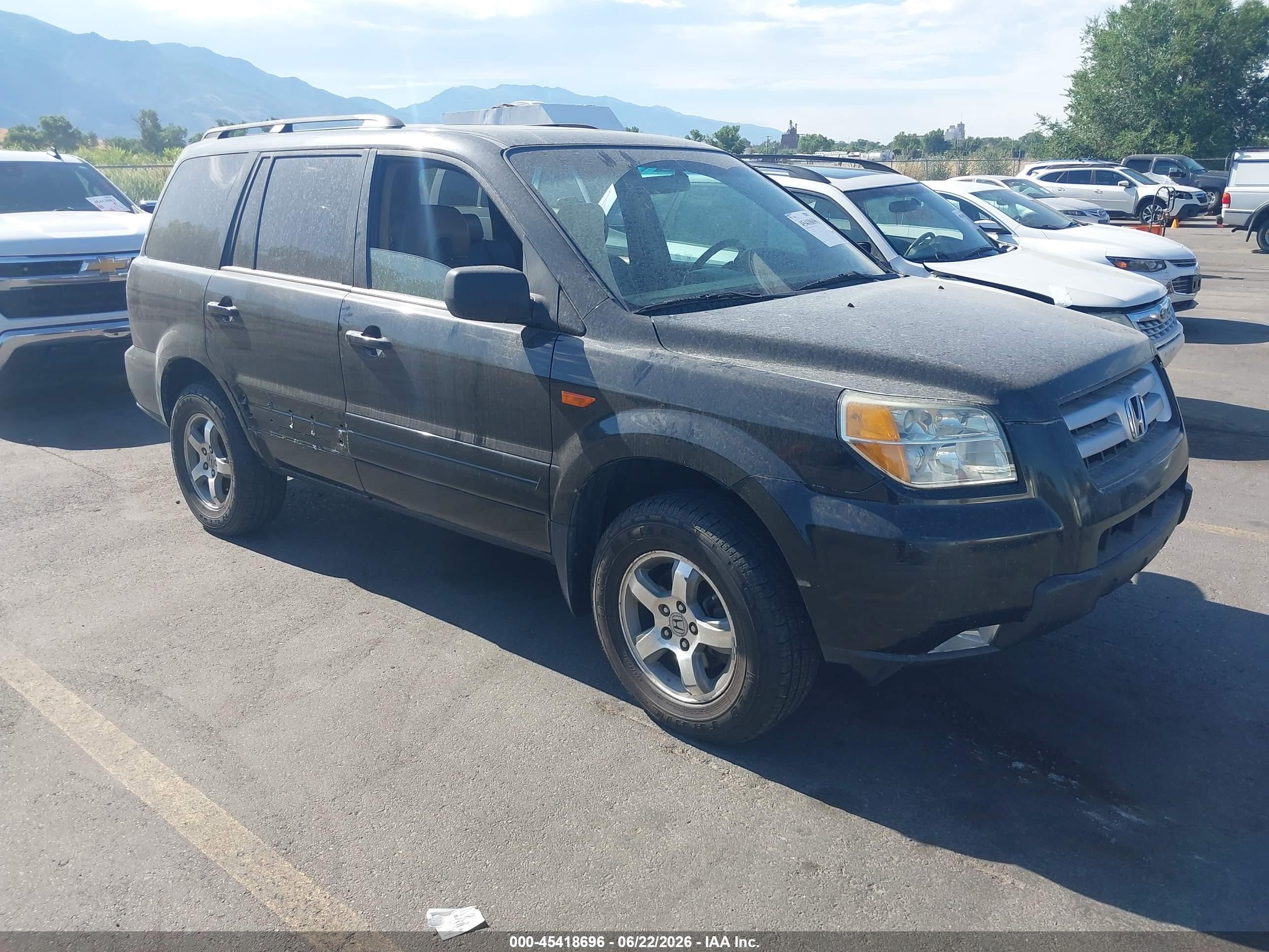 2007 Honda Pilot VIN 5FNYF18797B032885 IAAI salvage auction — Normal Wear, Clear (Utah), sold $350 on 2026-07-09 (photo 1)