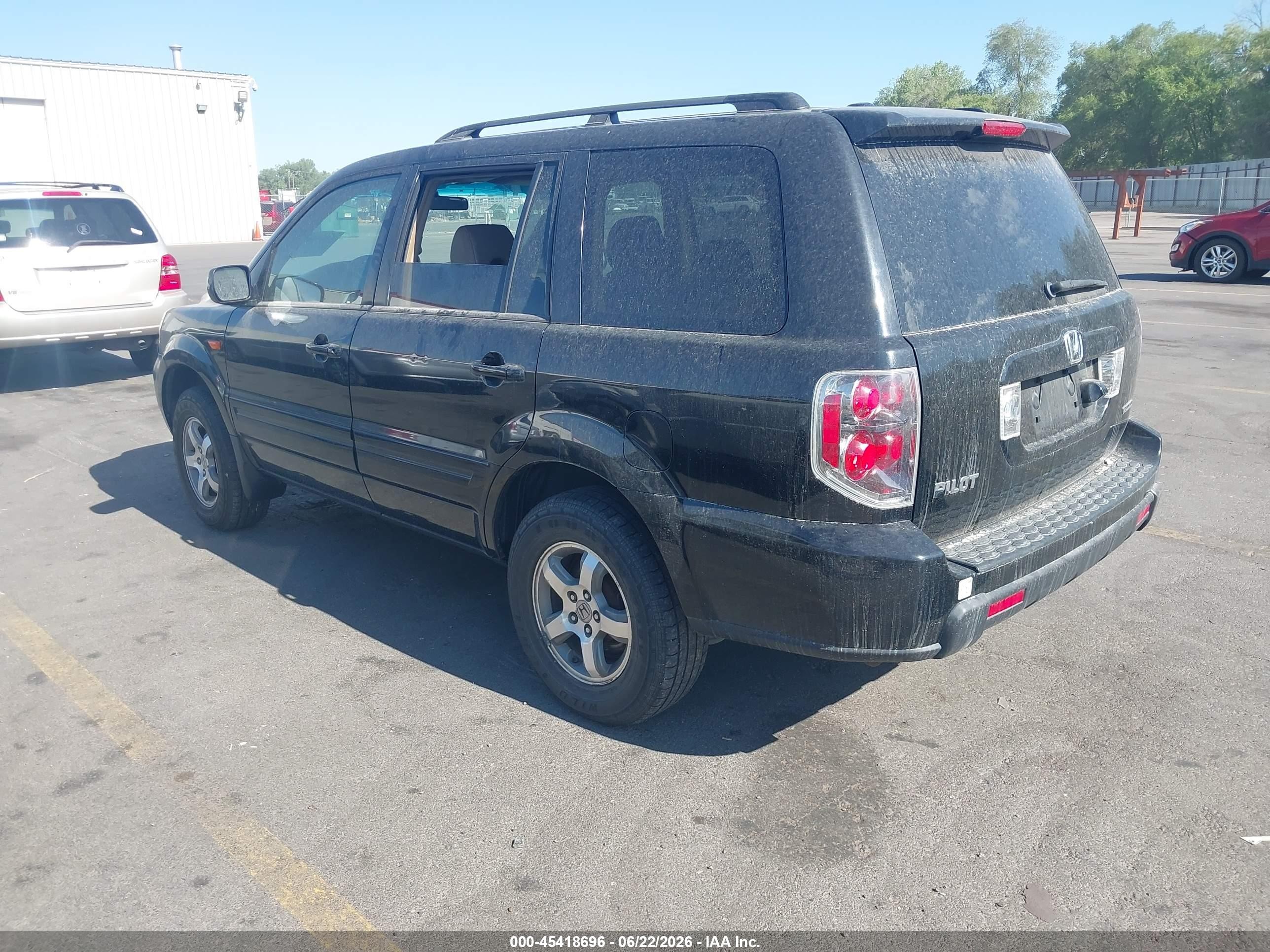 2007 Honda Pilot VIN 5FNYF18797B032885 IAAI salvage auction — Normal Wear, Clear (Utah), sold $350 on 2026-07-09 (photo 3)