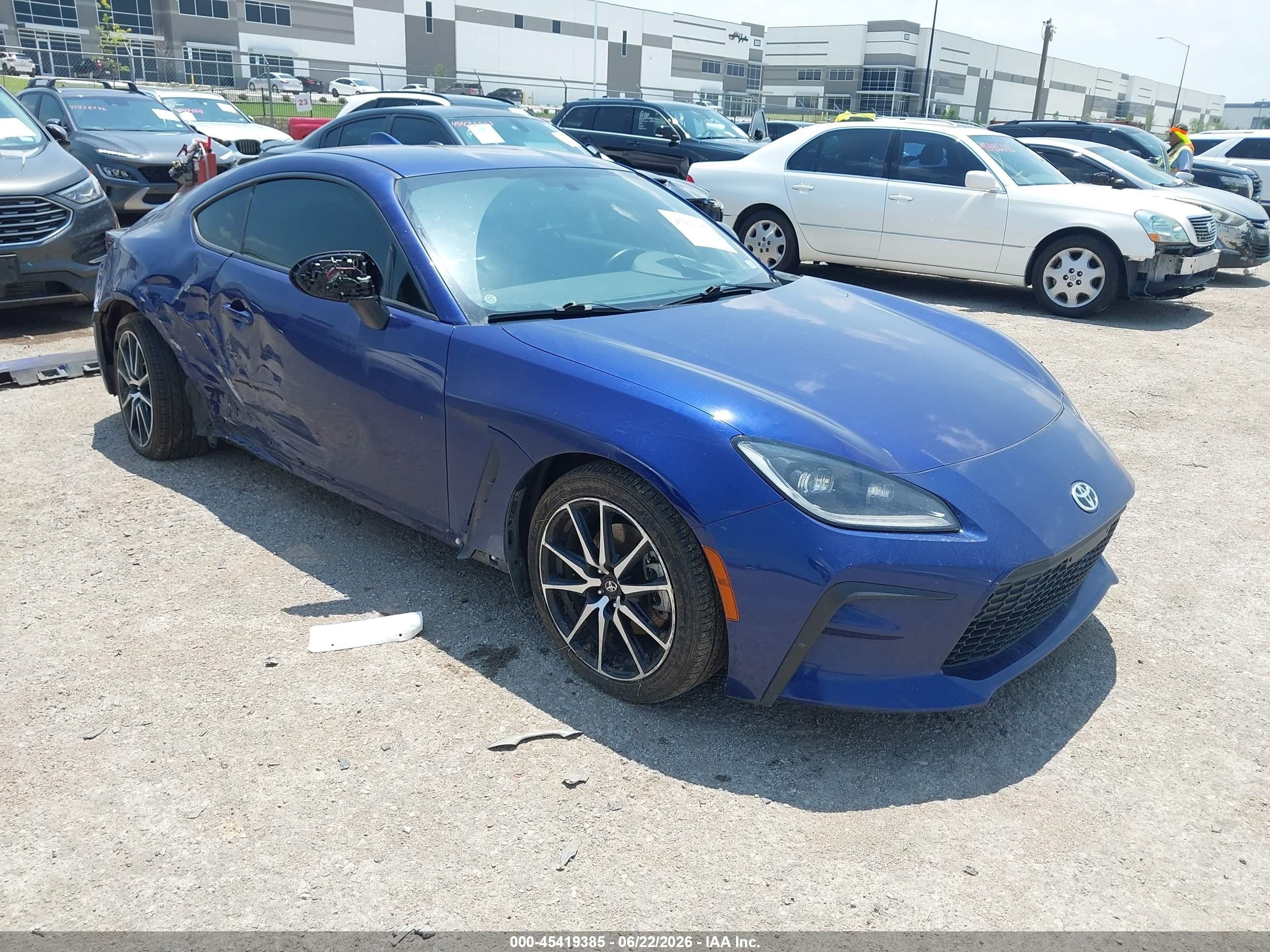 2023 Toyota GR 86 VIN JF1ZNBC11P8751831 — IAAI salvage auction photo