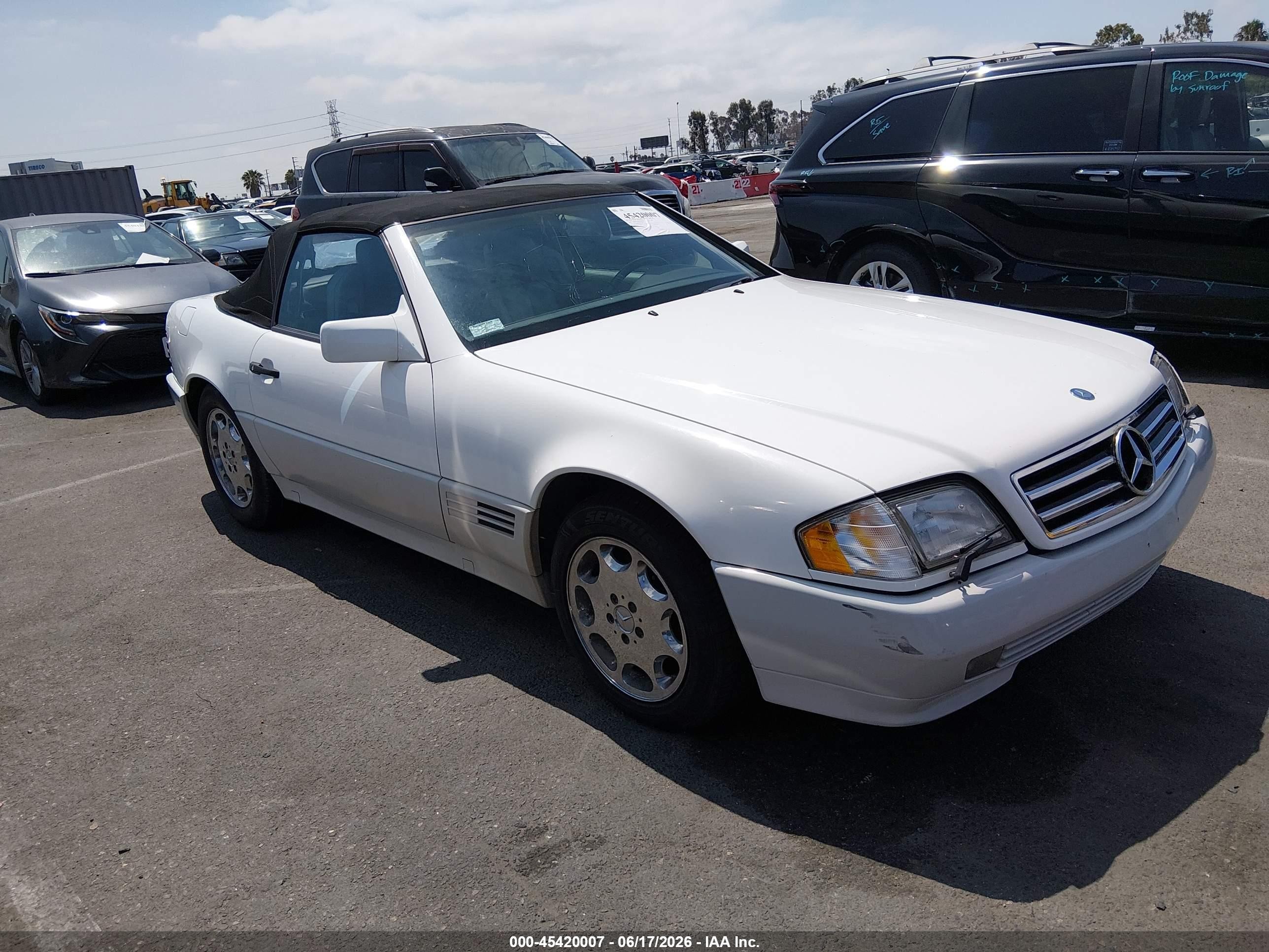 1995 Mercedes-Benz SL-Class VIN WDBFA67E0SF125607 IAAI salvage auction — Normal Wear, Clear - Dealer Only (California), sold $3,000 on 2026-07-02 (photo 1)