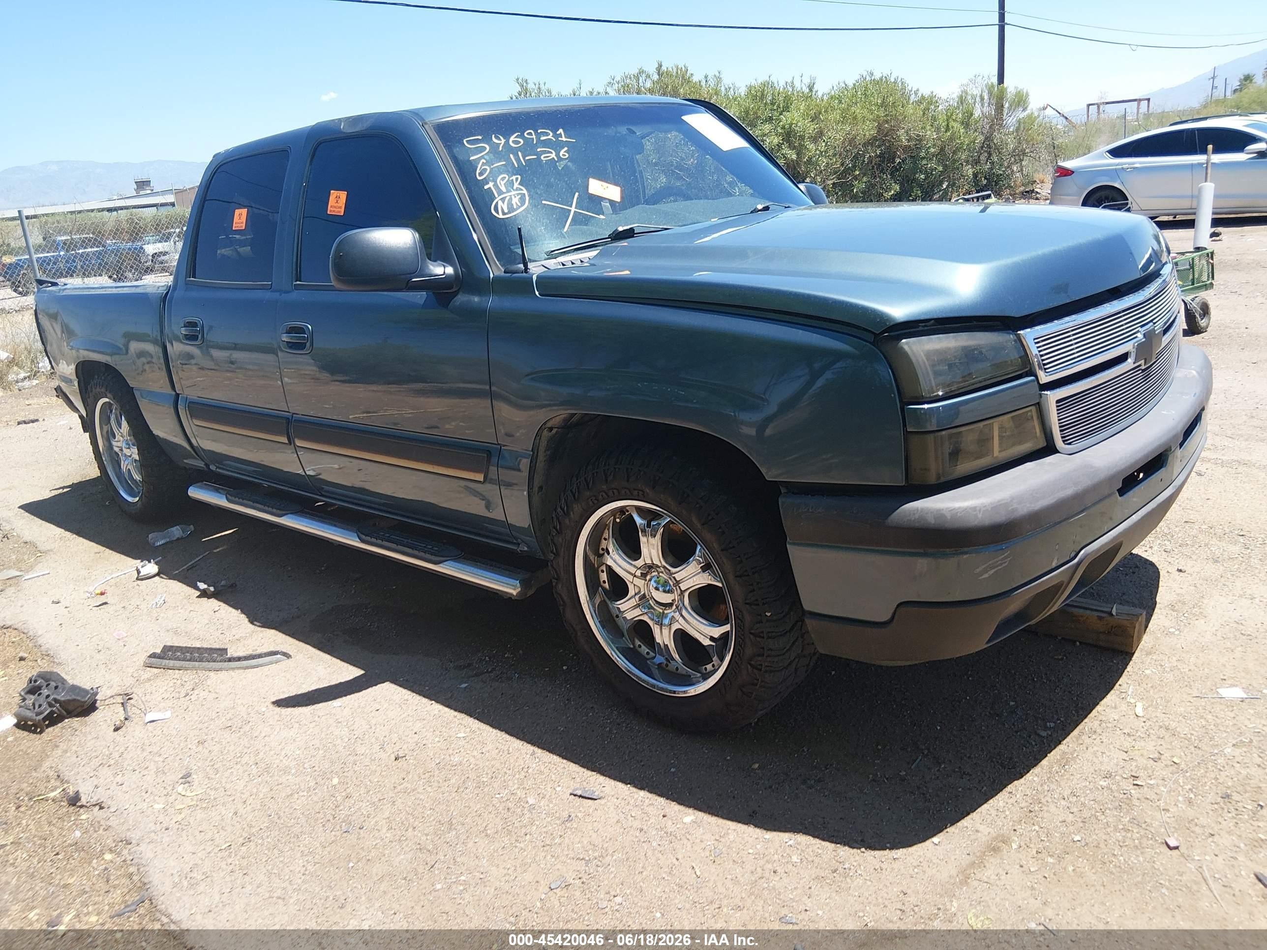 2007 Chevrolet Silverado 1500 VIN 2GCEC13V371158440 IAAI salvage auction — Biohazard/Chemical, Non-Repairable (Arizona), sold $900 on 2026-07-09 (photo 1)