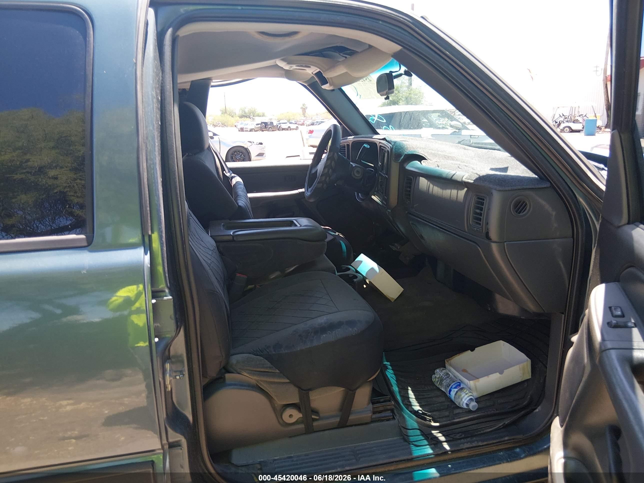 2007 Chevrolet Silverado 1500 VIN 2GCEC13V371158440 IAAI salvage auction — Biohazard/Chemical, Non-Repairable (Arizona), sold $900 on 2026-07-09 (photo 5)