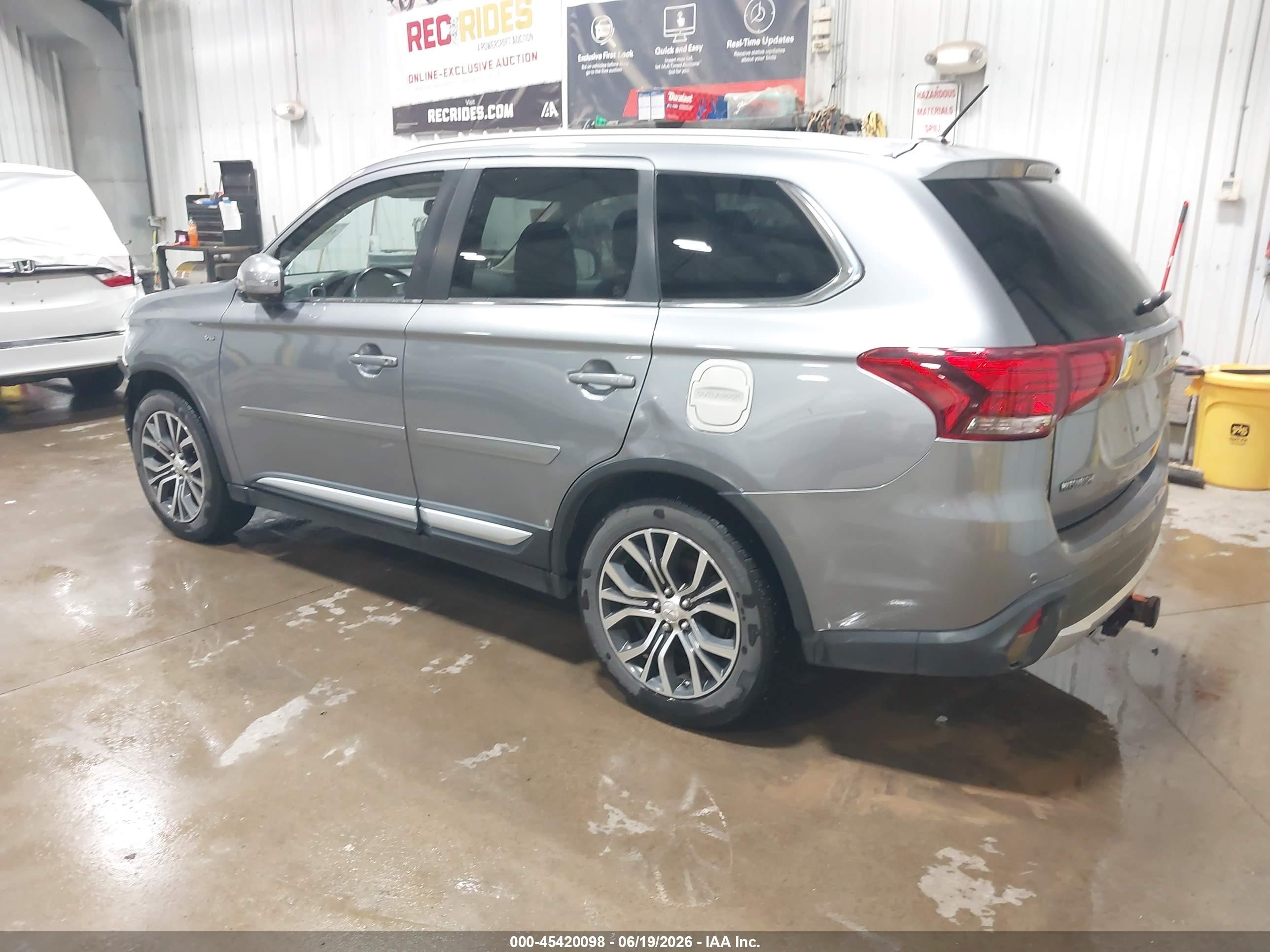 2016 Mitsubishi Outlander VIN JA4JZ4AX1GZ013126 IAAI salvage auction — Front End, Salvage (North Dakota), sold $1,325 on 2026-09-25 (photo 3)