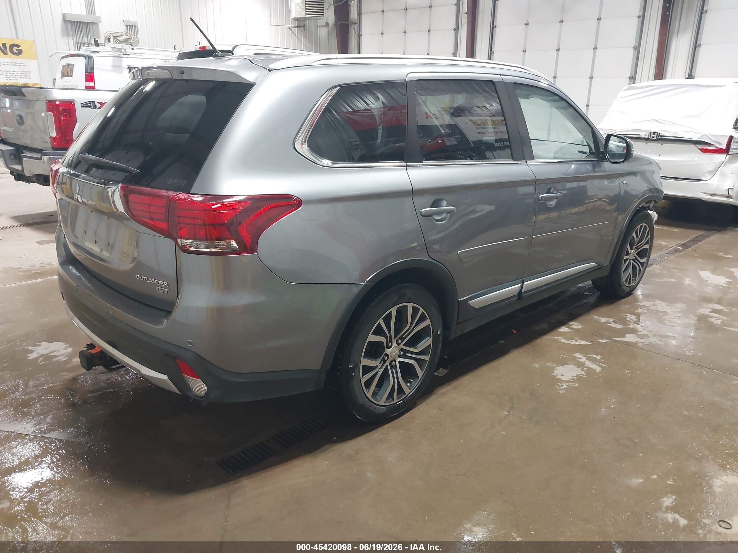 2016 Mitsubishi Outlander VIN JA4JZ4AX1GZ013126 IAAI salvage auction — Front End, Salvage (North Dakota), sold $1,325 on 2026-09-25 (photo 4)