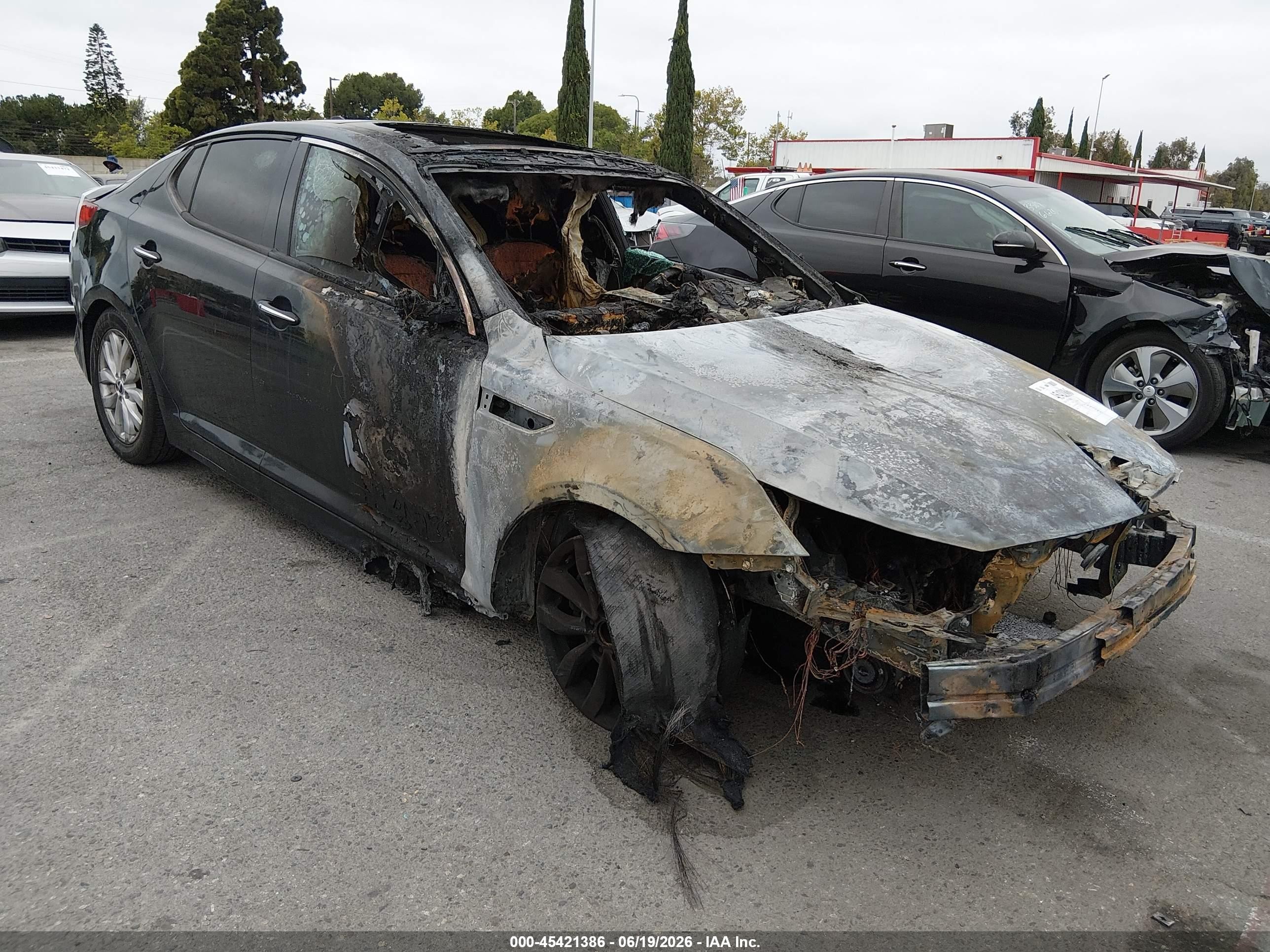 2015 Kia Optima VIN 5XXGN4A7XFG416485 IAAI salvage auction — Unknown, Non-Repairable (California), sold $250 on 2026-07-09 (photo 1)