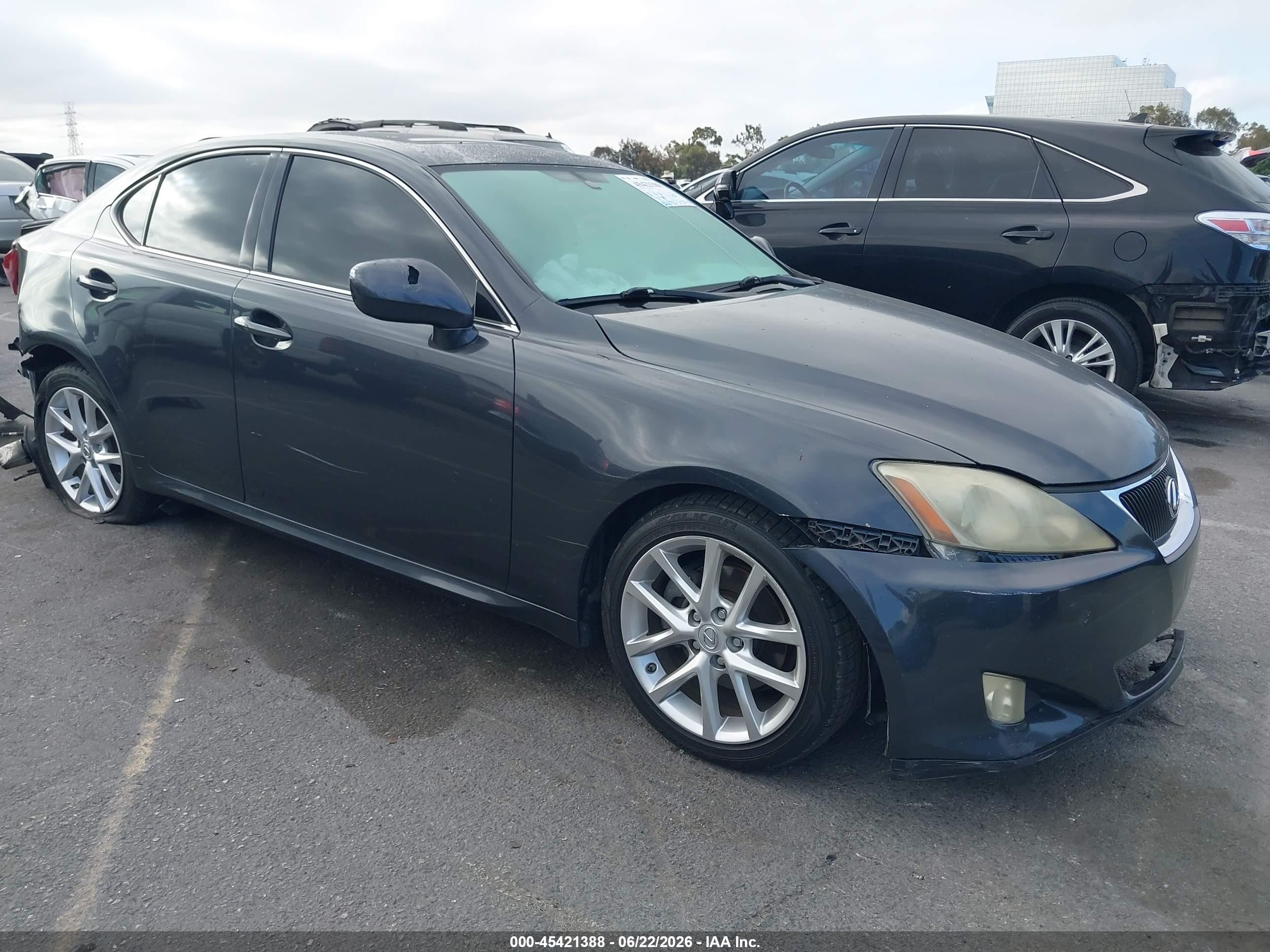 2007 Lexus IS 250 VIN JTHBK262475030279 IAAI salvage auction — Side, Salvage (California), sold $350 on 2026-07-09 (photo 1)