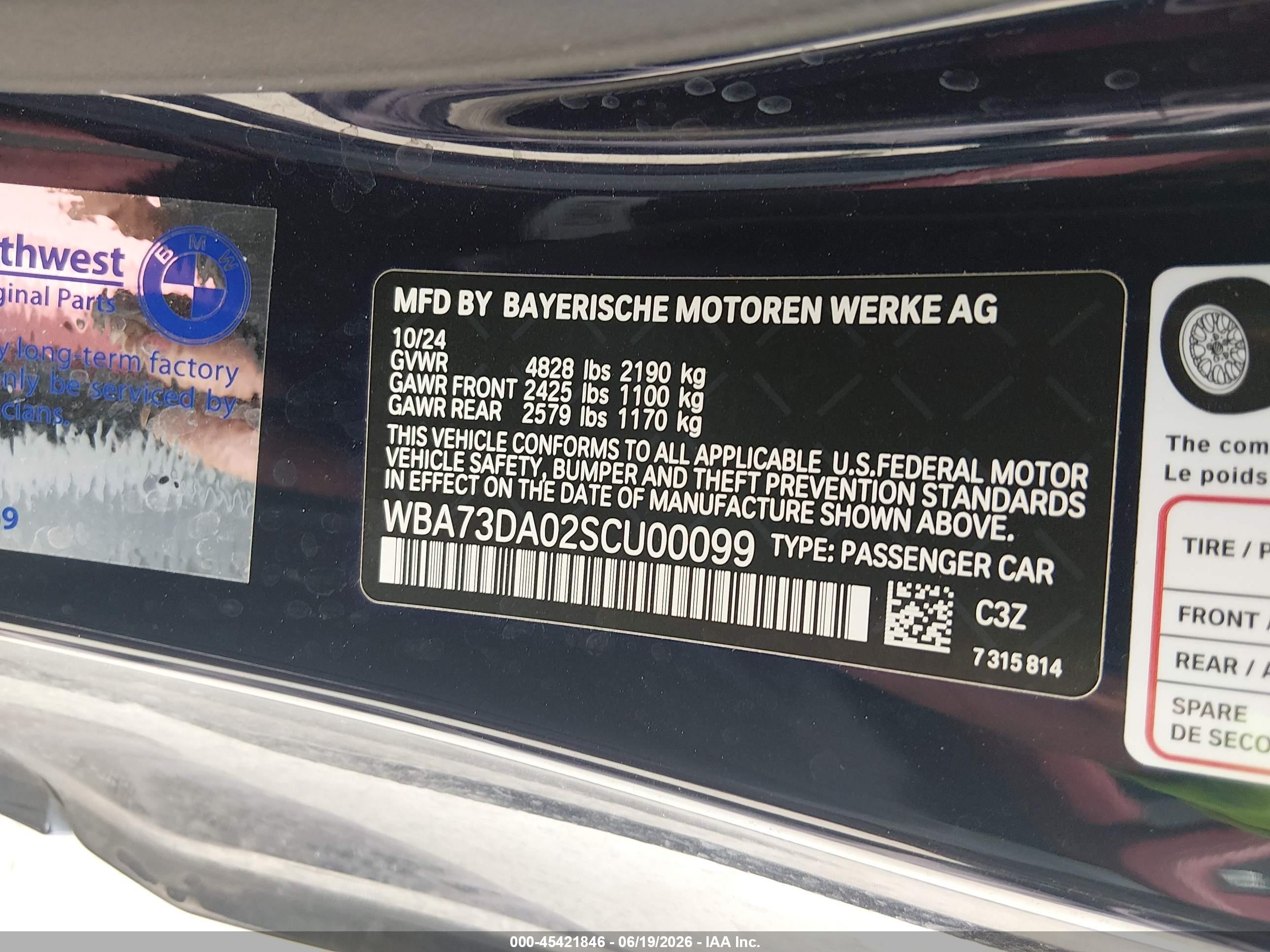 2025 BMW 4er VIN WBA73DA02SCU00099 IAAI salvage auction — Side, Original (Texas), sold $21,100 on 2026-09-05 (photo 9)