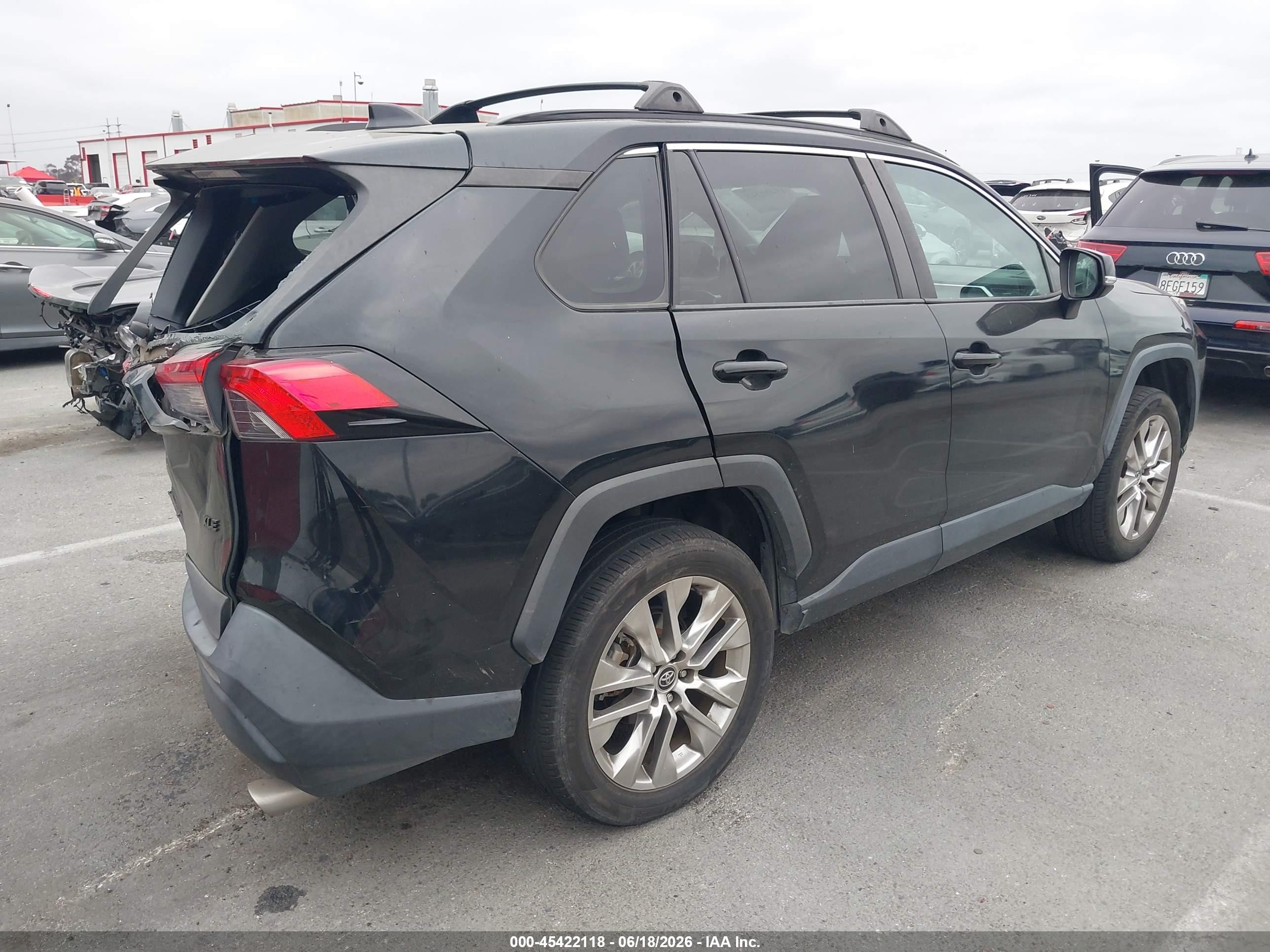 2020 Toyota RAV4 VIN 2T3C1RFV5LW087511 IAAI salvage auction — Rear End, Salvage (California), sold $6,500 on 2026-07-02 (photo 4)
