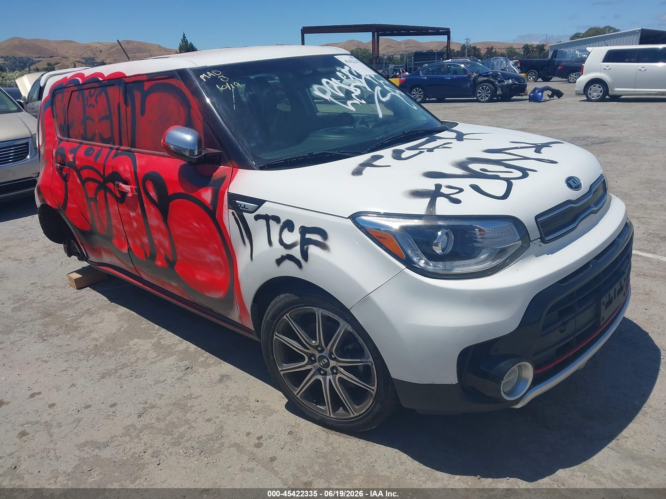 2019 Kia Soul VIN KNDJX3AA8K7019012 IAAI salvage auction — Normal Wear, Clear - Dealer Only (California), sold $550 on 2026-07-09 (photo 1)