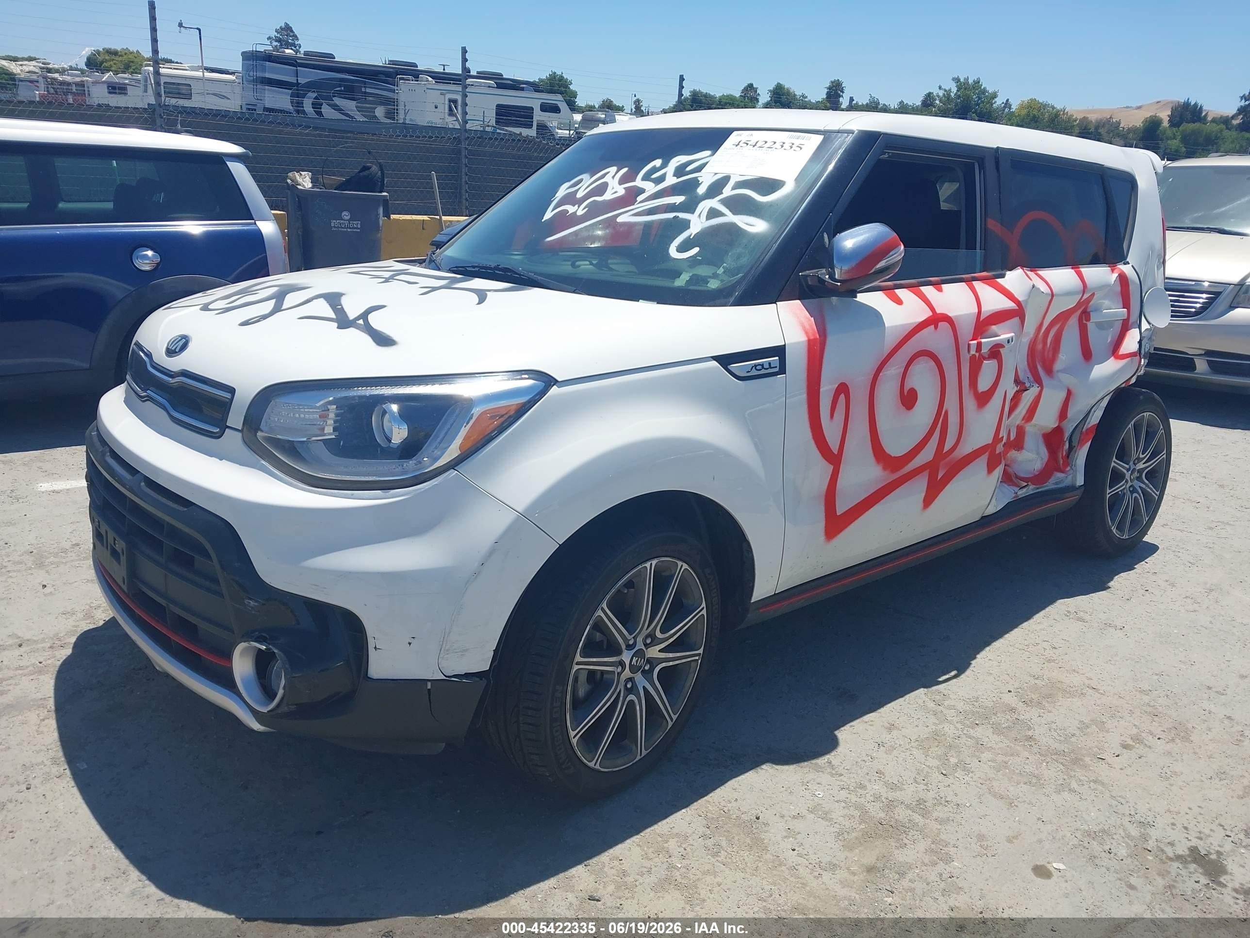 2019 Kia Soul VIN KNDJX3AA8K7019012 IAAI salvage auction — Normal Wear, Clear - Dealer Only (California), sold $550 on 2026-07-09 (photo 2)