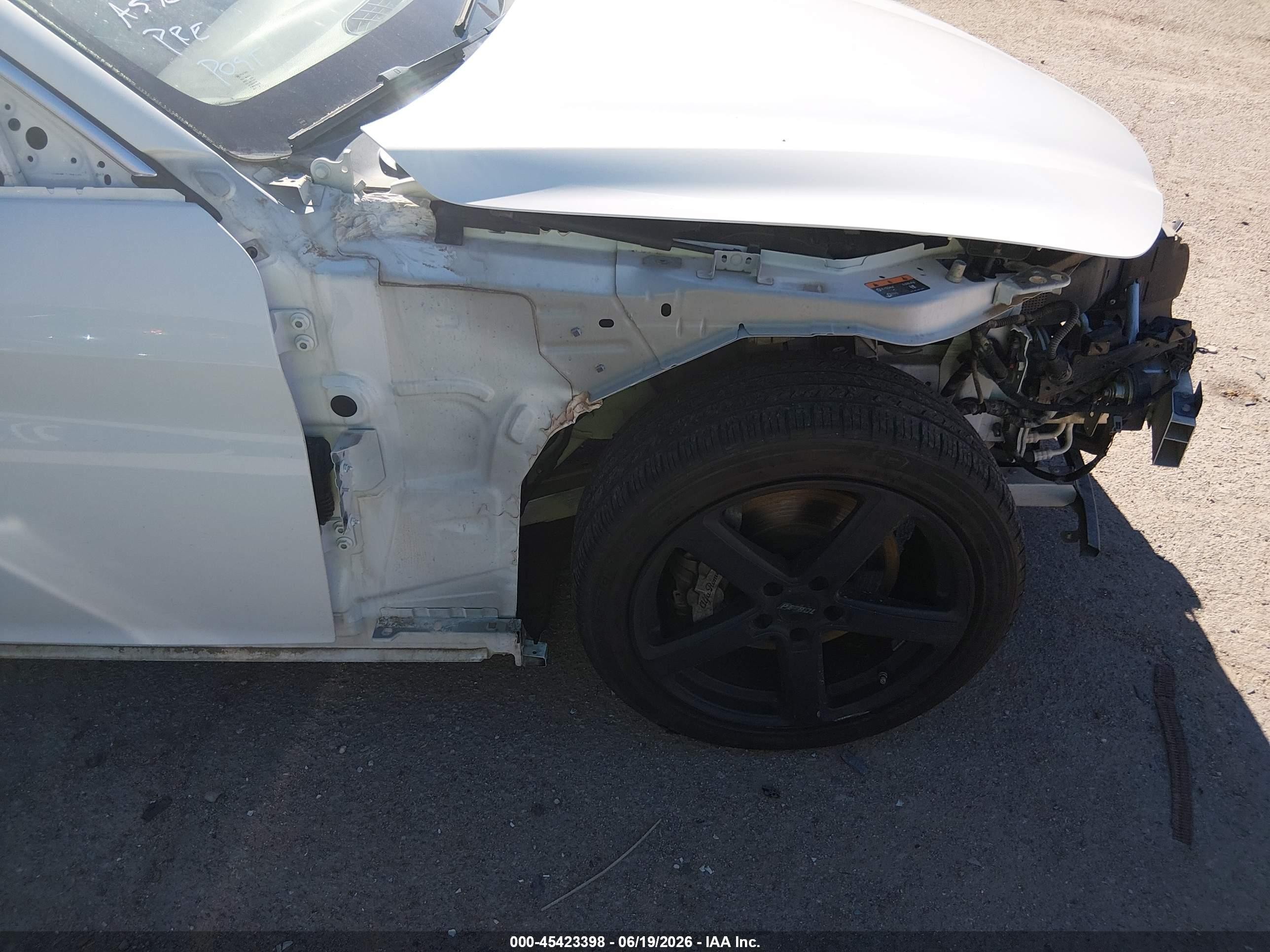 2017 Alfa romeo Giulia VIN ZARFAEBN6H7553869 IAAI salvage auction — Front End, Salvage (Arizona), sold $2,800 on 2026-09-06 (photo 6)