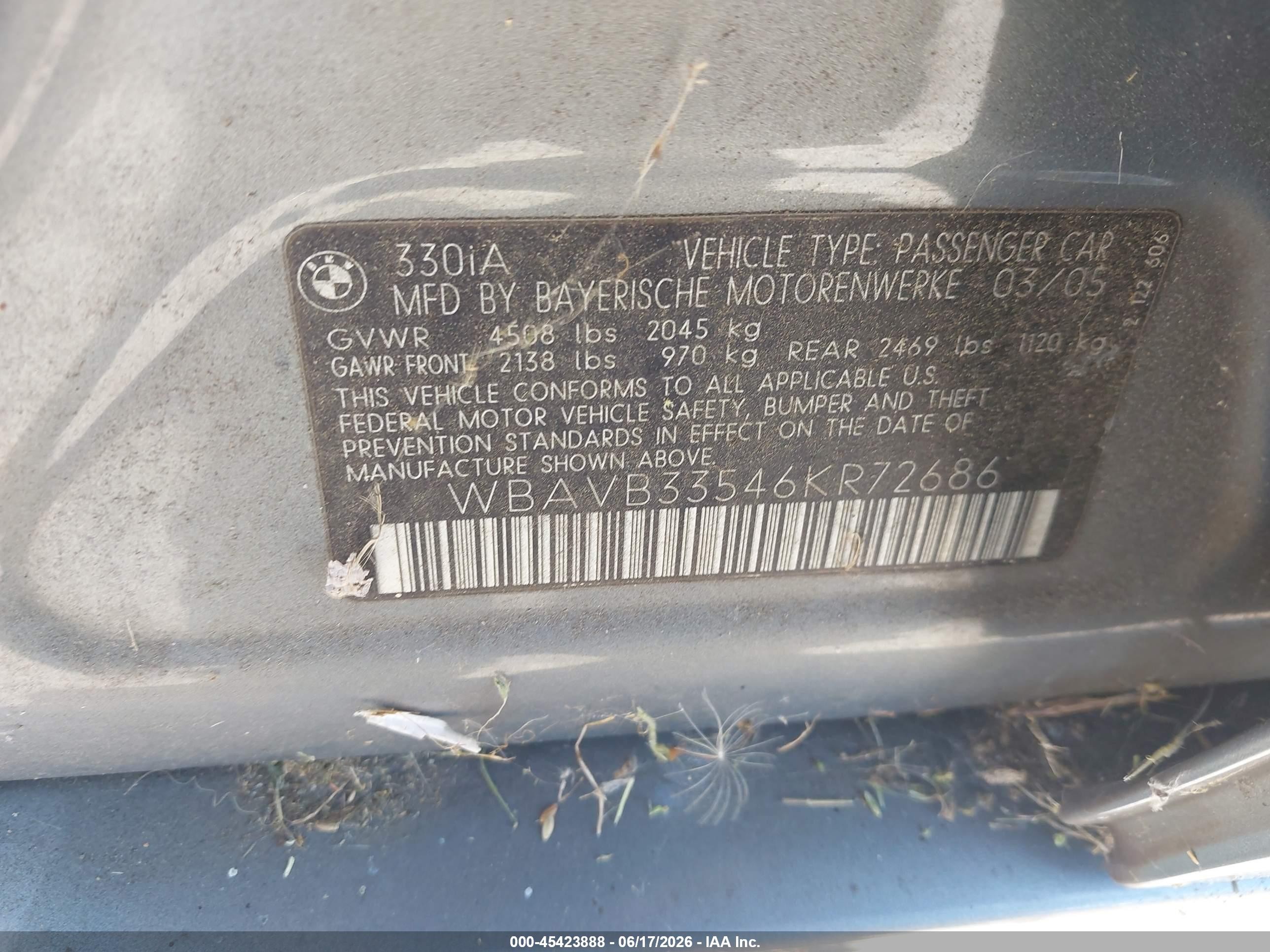 2006 BMW 3 Series VIN WBAVB33546KR72686 IAAI salvage auction — Normal Wear, Clear - Dealer Only (California), sold $375 on 2026-07-09 (photo 9)