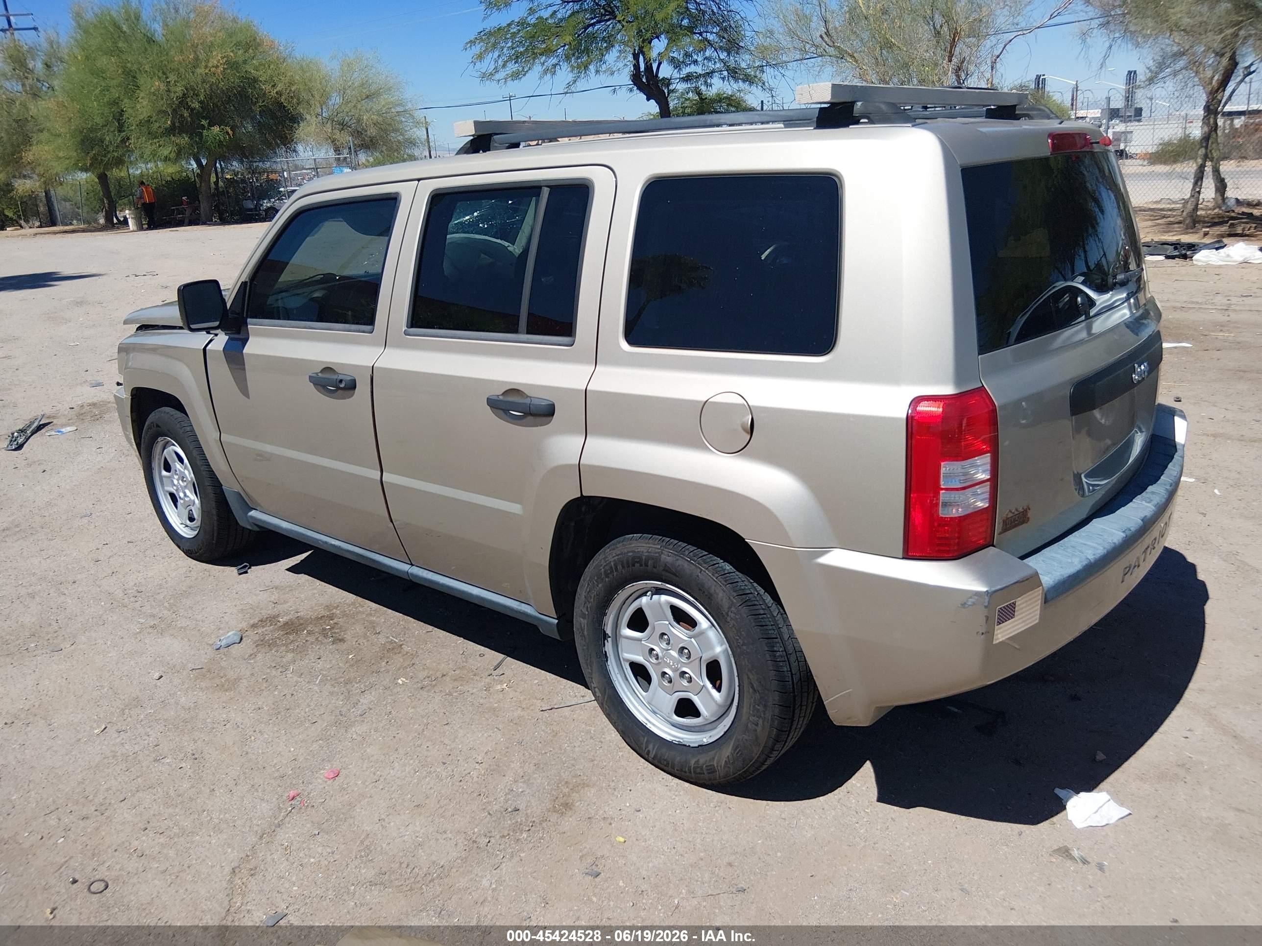 2009 Jeep Patriot VIN 1J4FT28BX9D114011 IAAI salvage auction — Front End, Salvage (Arizona), sold $525 on 2026-07-09 (photo 3)