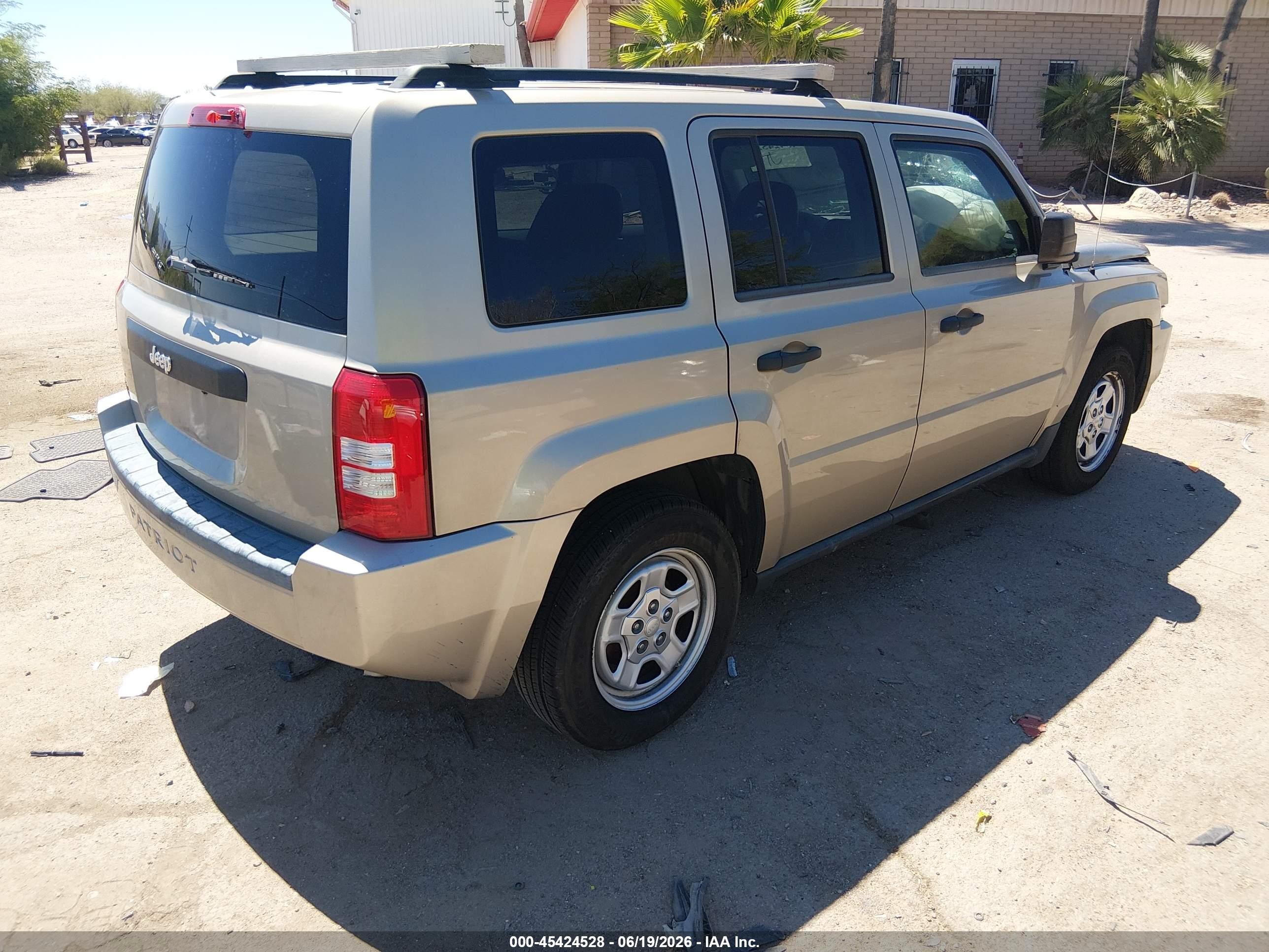 2009 Jeep Patriot VIN 1J4FT28BX9D114011 IAAI salvage auction — Front End, Salvage (Arizona), sold $525 on 2026-07-09 (photo 4)