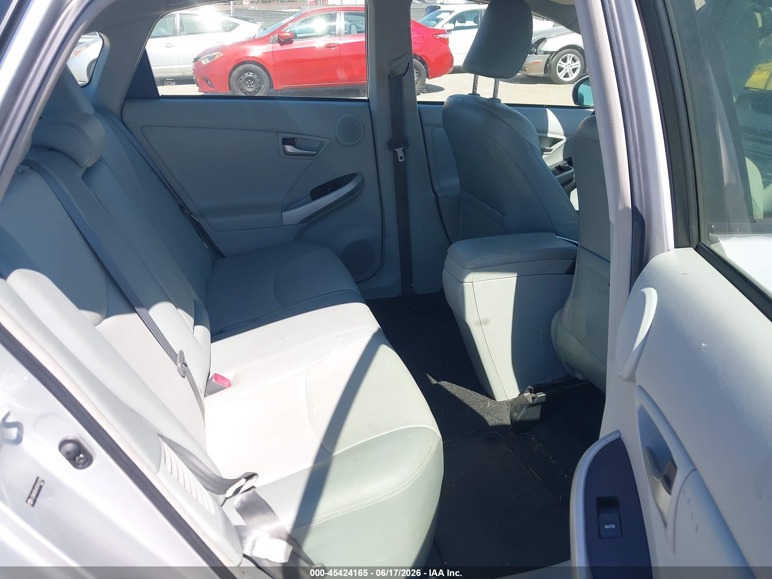 2012 Toyota Prius VIN JTDKN3DU4C5416794 IAAI salvage auction — Normal Wear, Clear - Dealer Only (California), sold $3,750 on 2026-07-09 (photo 8)