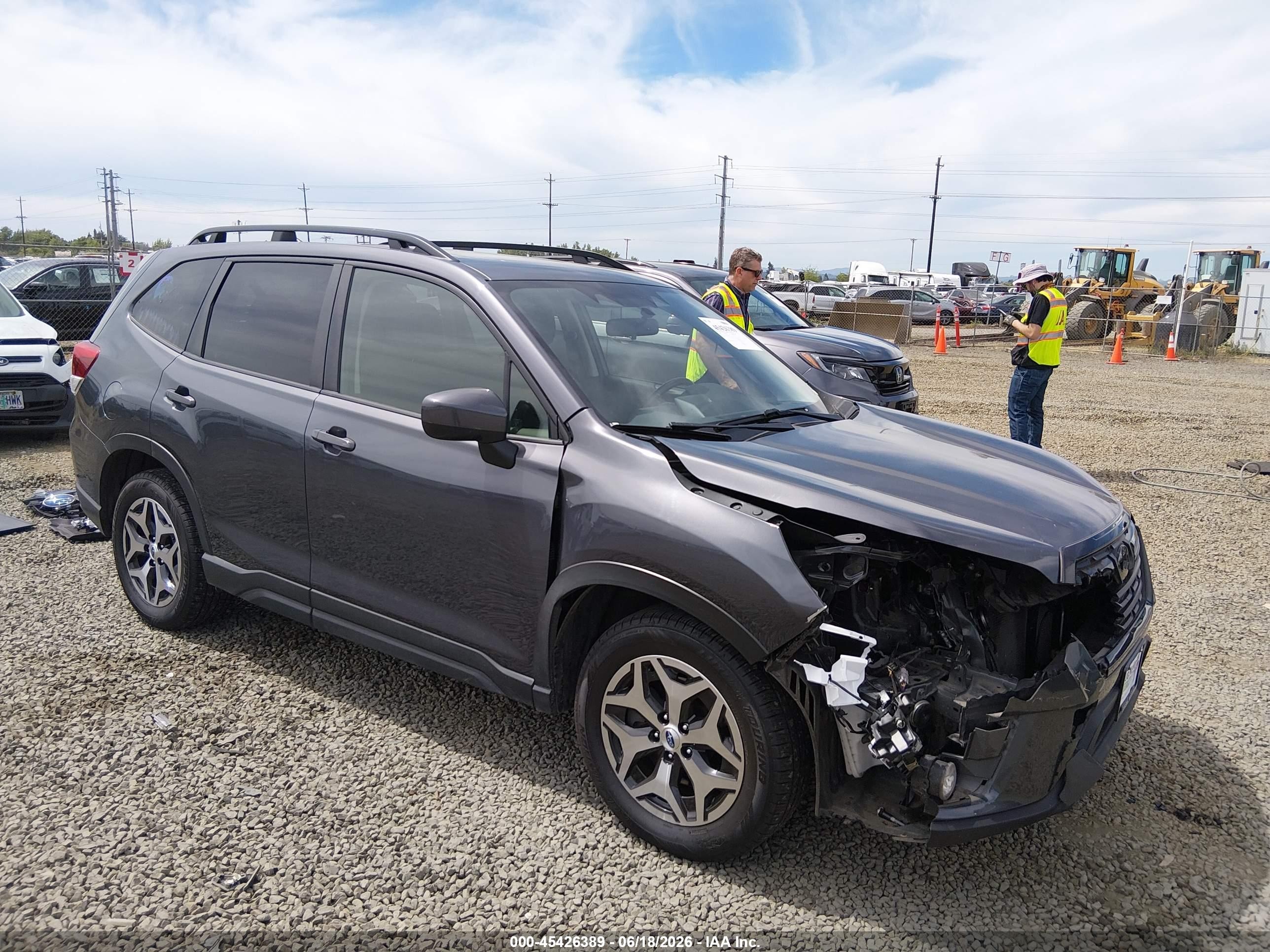 2024 Subaru Forester VIN JF2SKACC9RH513004 — IAAI salvage auction photo