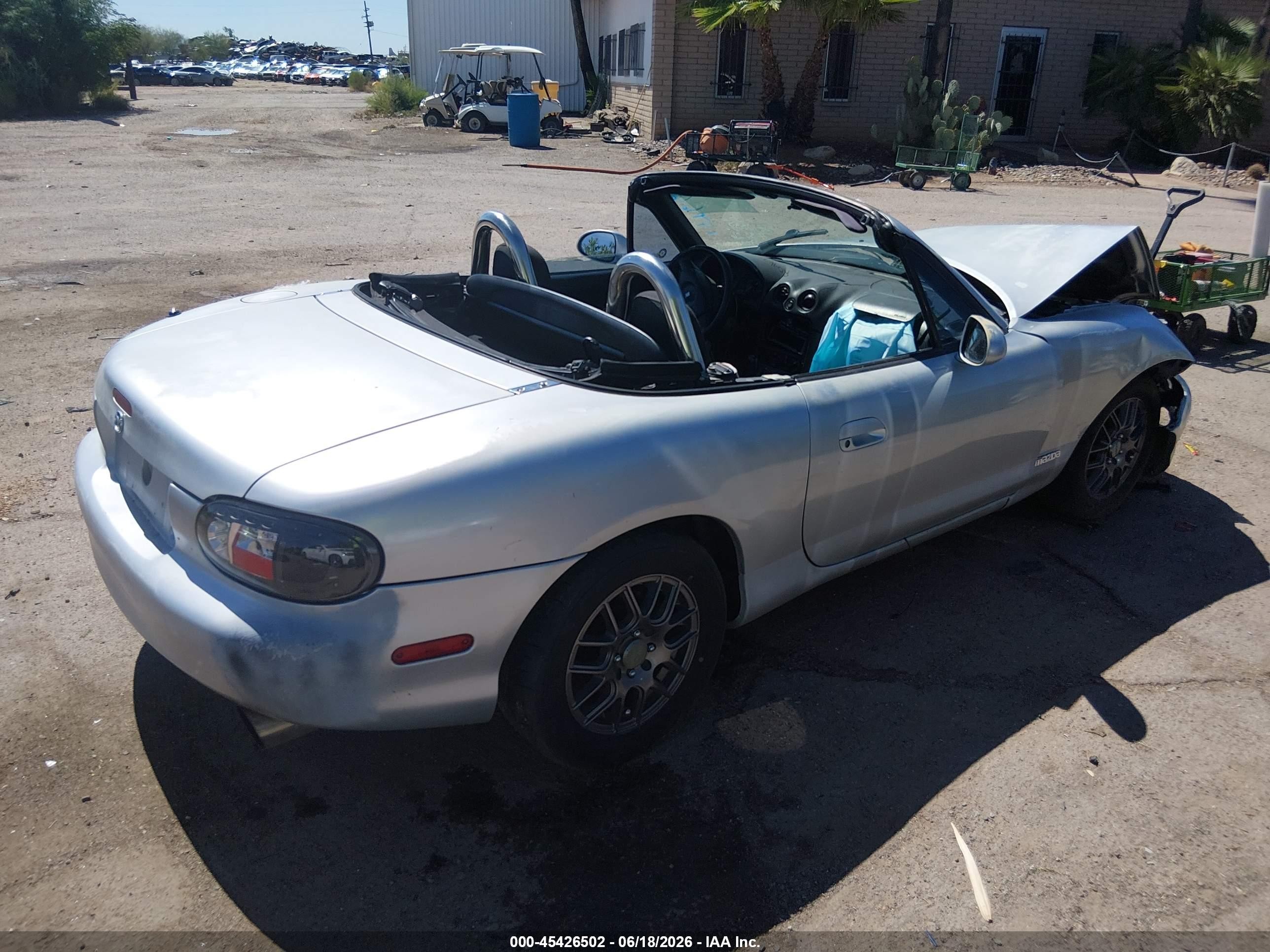2000 Mazda MX-5 Miata VIN JM1NB3538Y0149661 IAAI salvage auction — Front End, Salvage (Arizona), sold $525 on 2026-07-03 (photo 4)
