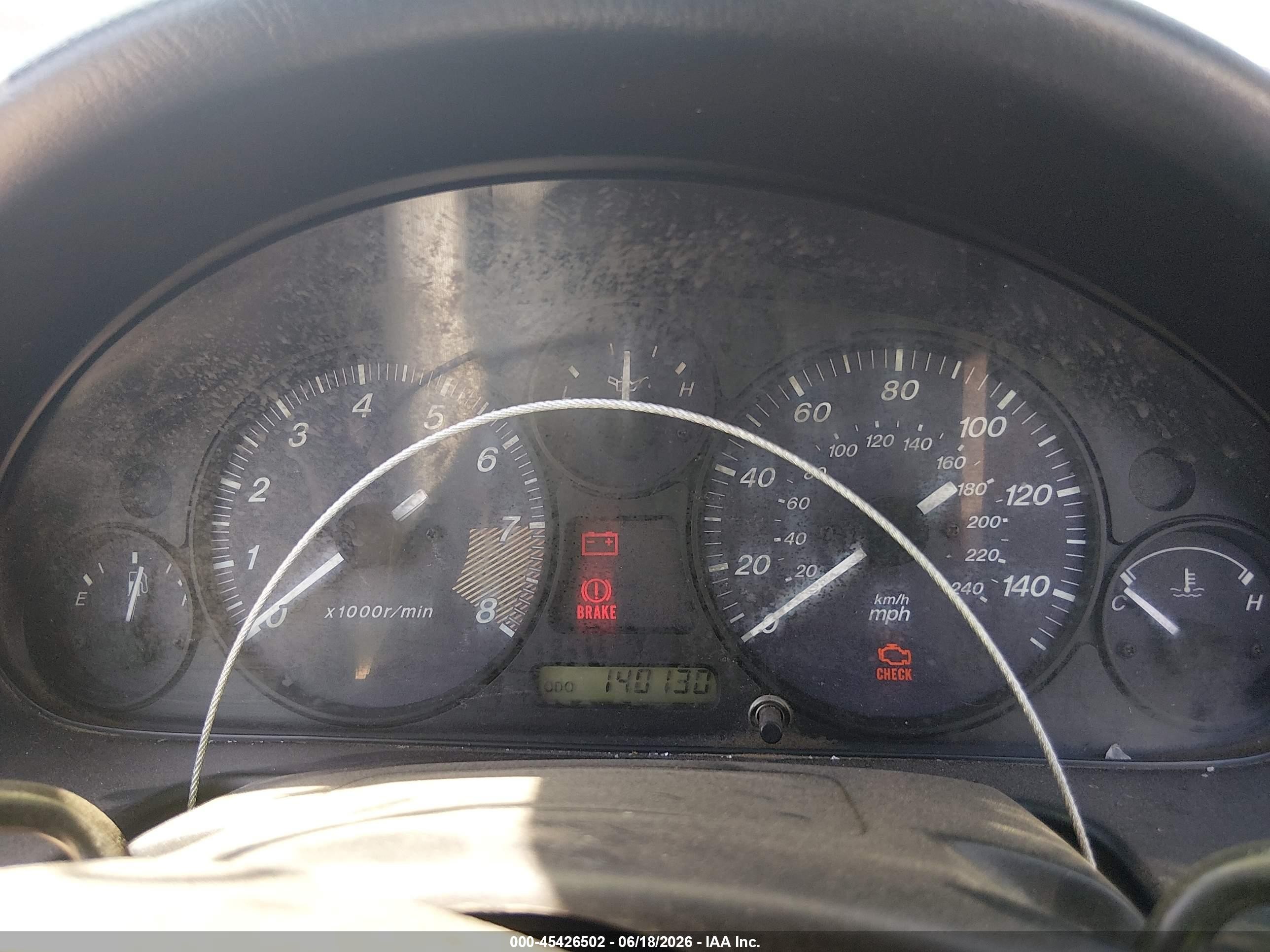 2000 Mazda MX-5 Miata VIN JM1NB3538Y0149661 IAAI salvage auction — Front End, Salvage (Arizona), sold $525 on 2026-07-03 (photo 7)