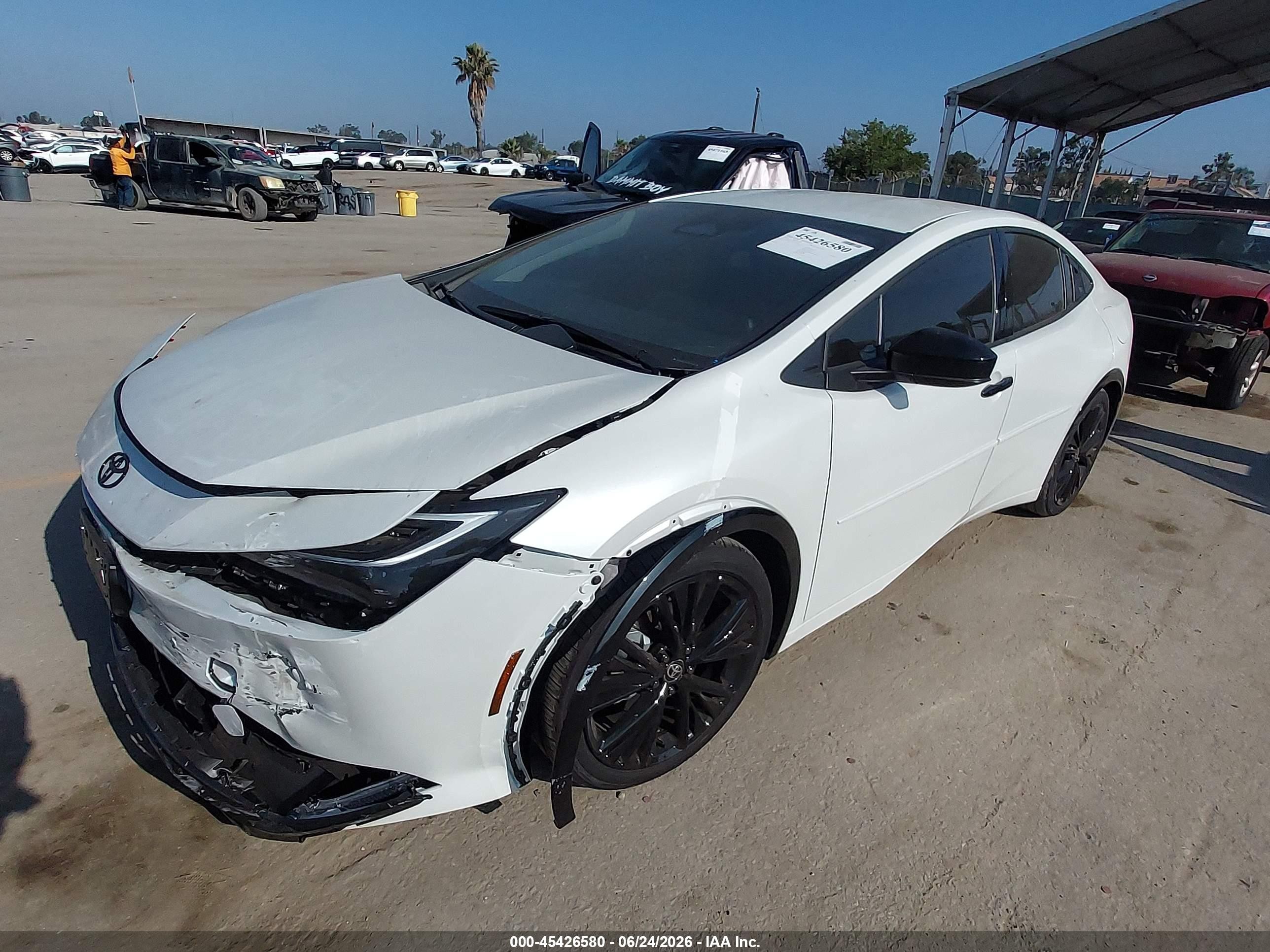 2026 Toyota Prius VIN JTDACACU5T3071553 IAAI salvage auction — Front End, Salvage (California), sold $14,100 on 2026-08-30 (photo 2)