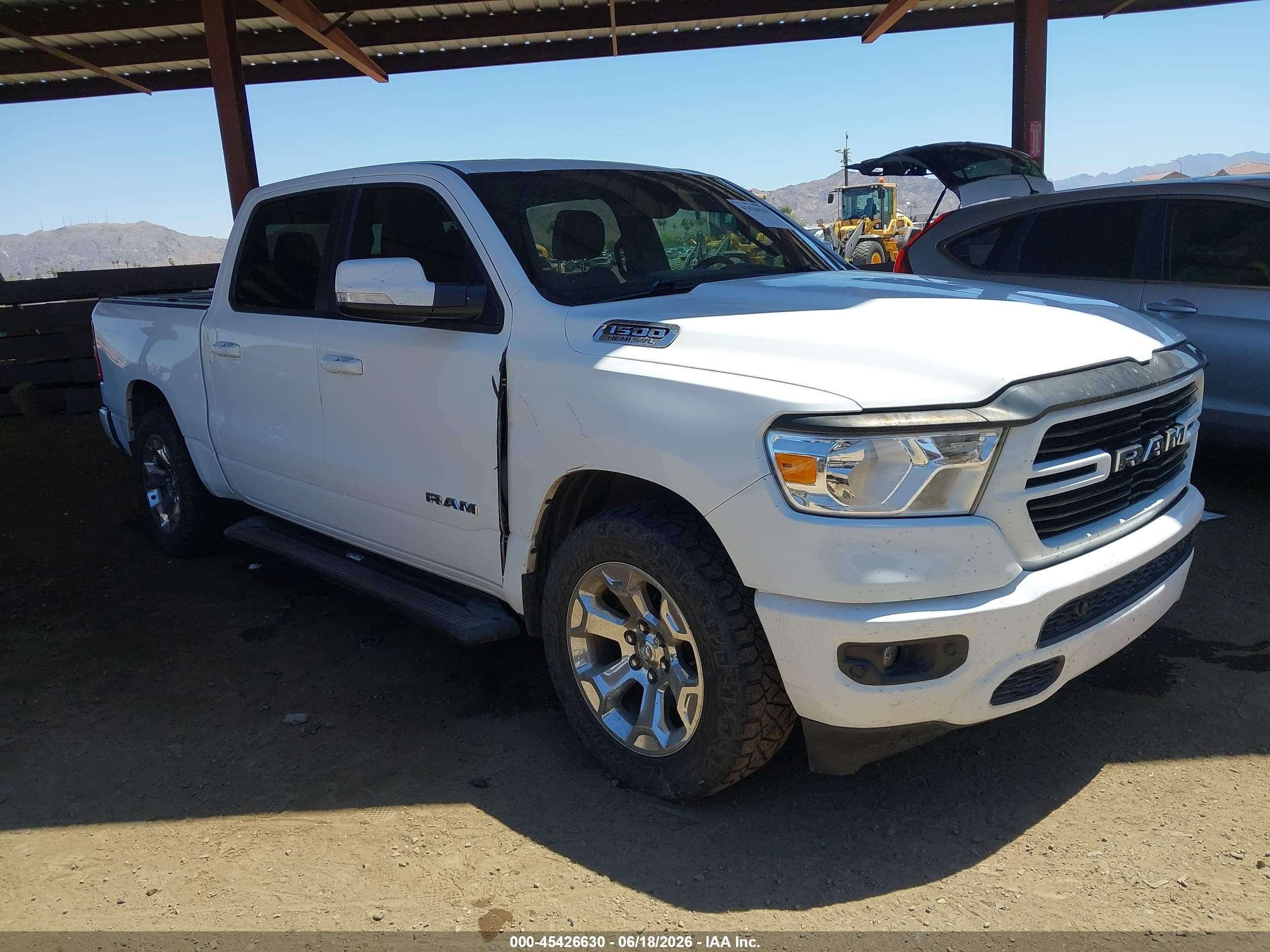 2020 Ram 1500 VIN 1C6RREFT2LN245845 — IAAI salvage auction photo