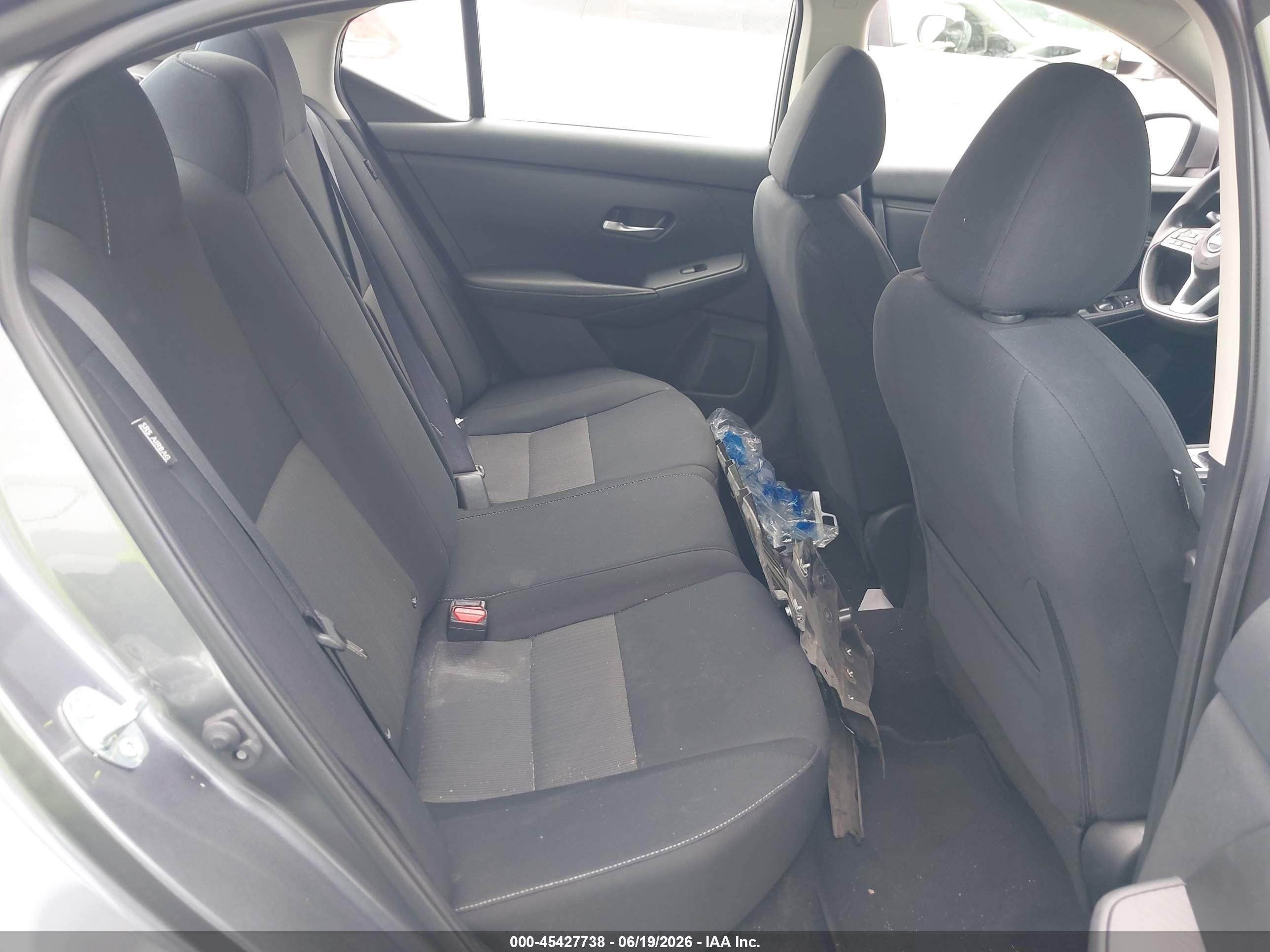 2023 Nissan Sentra VIN 3N1AB8CV5PY284460 IAAI salvage auction — Unknown, Salvage Certificate (California), sold $3,550 on 2026-07-12 (photo 8)