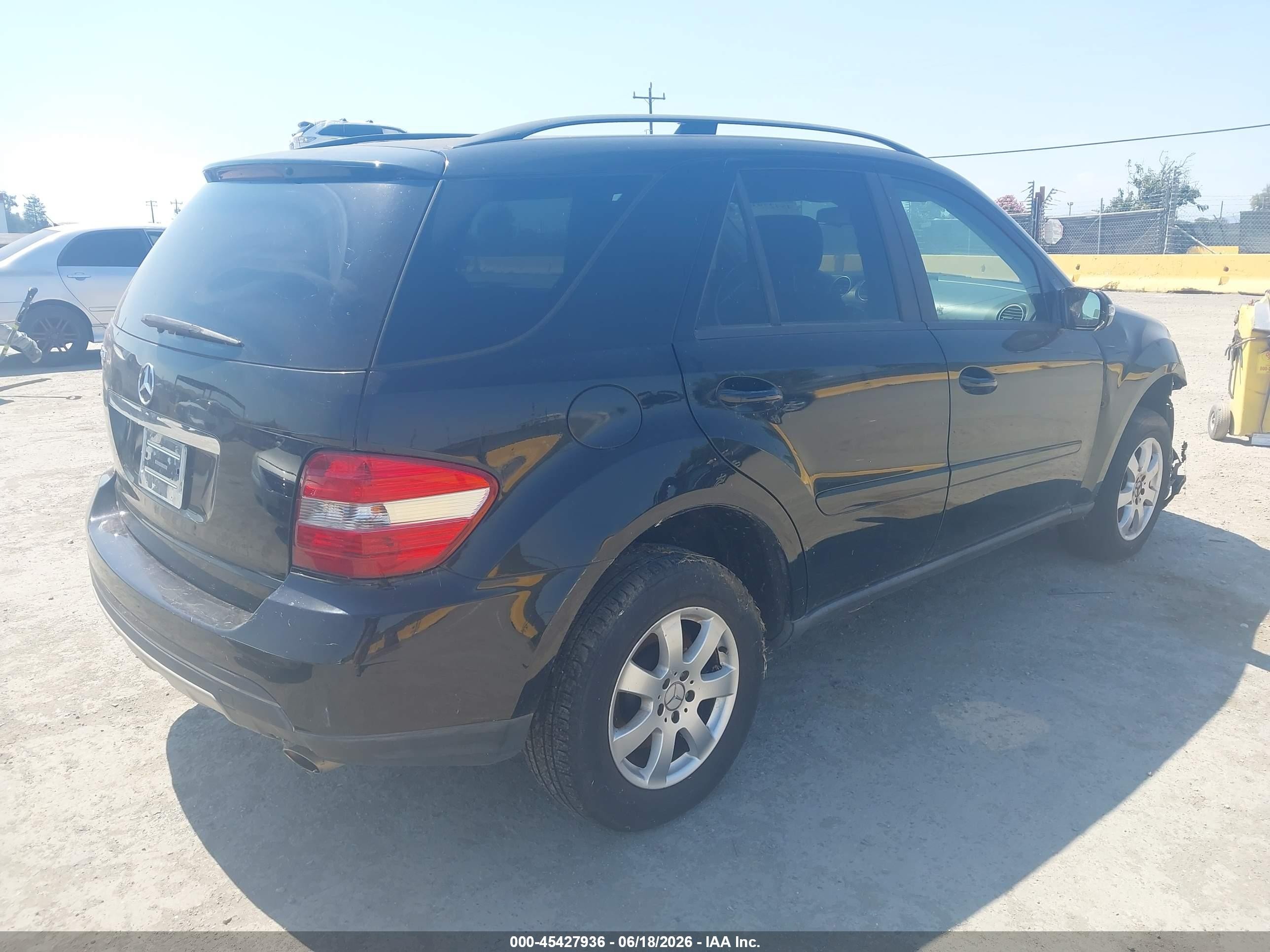 2006 Mercedes-Benz ML-Class VIN 4JGBB86E66A005254 IAAI salvage auction — Normal Wear, Clear - Dealer Only (California), sold $475 on 2026-07-02 (photo 4)