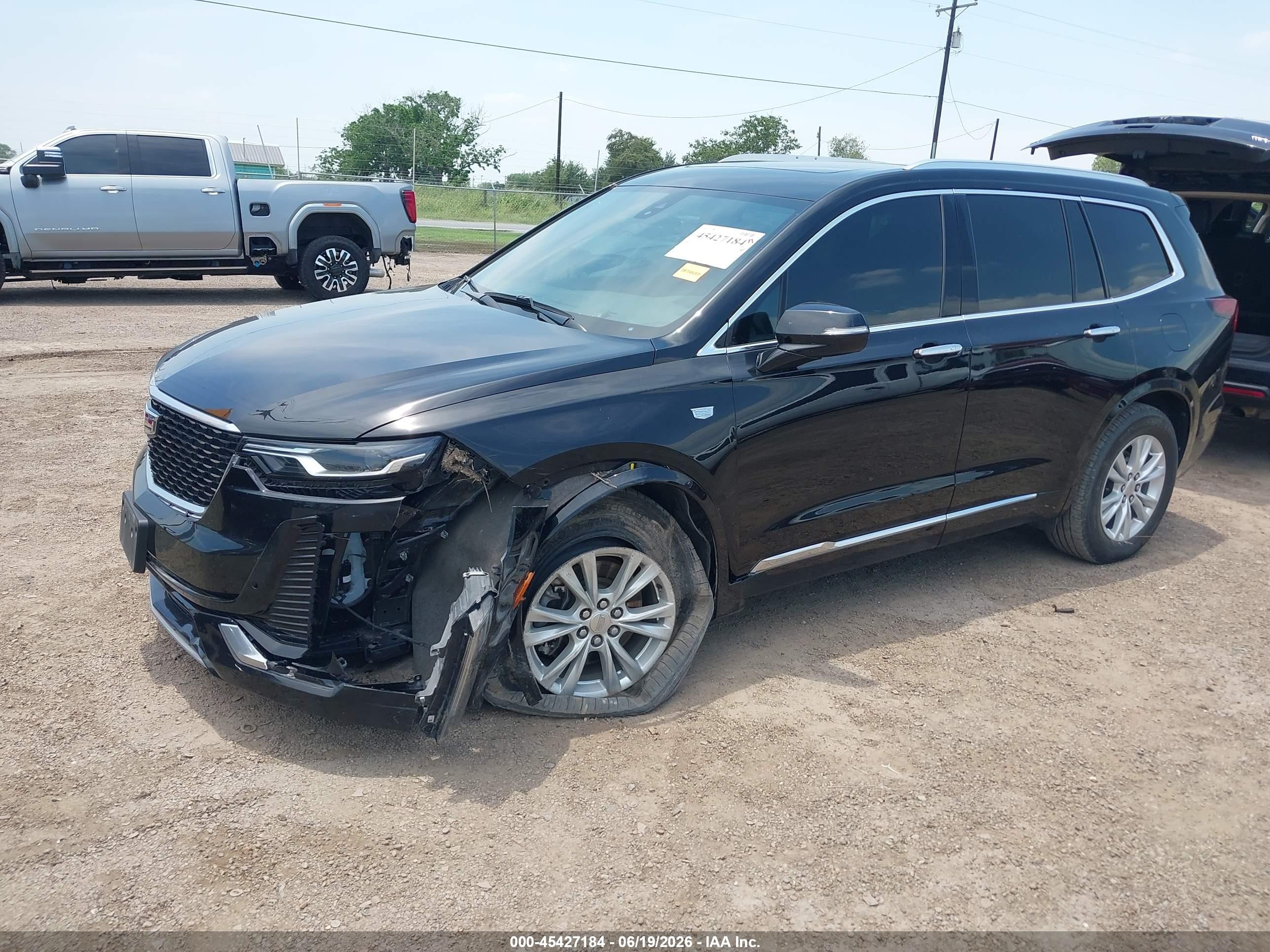 2023 Cadillac XT6 VIN 1GYKPAR40PZ182394 IAAI salvage auction — Front End, Original (Texas), sold $14,600 on 2026-09-13 (photo 2)