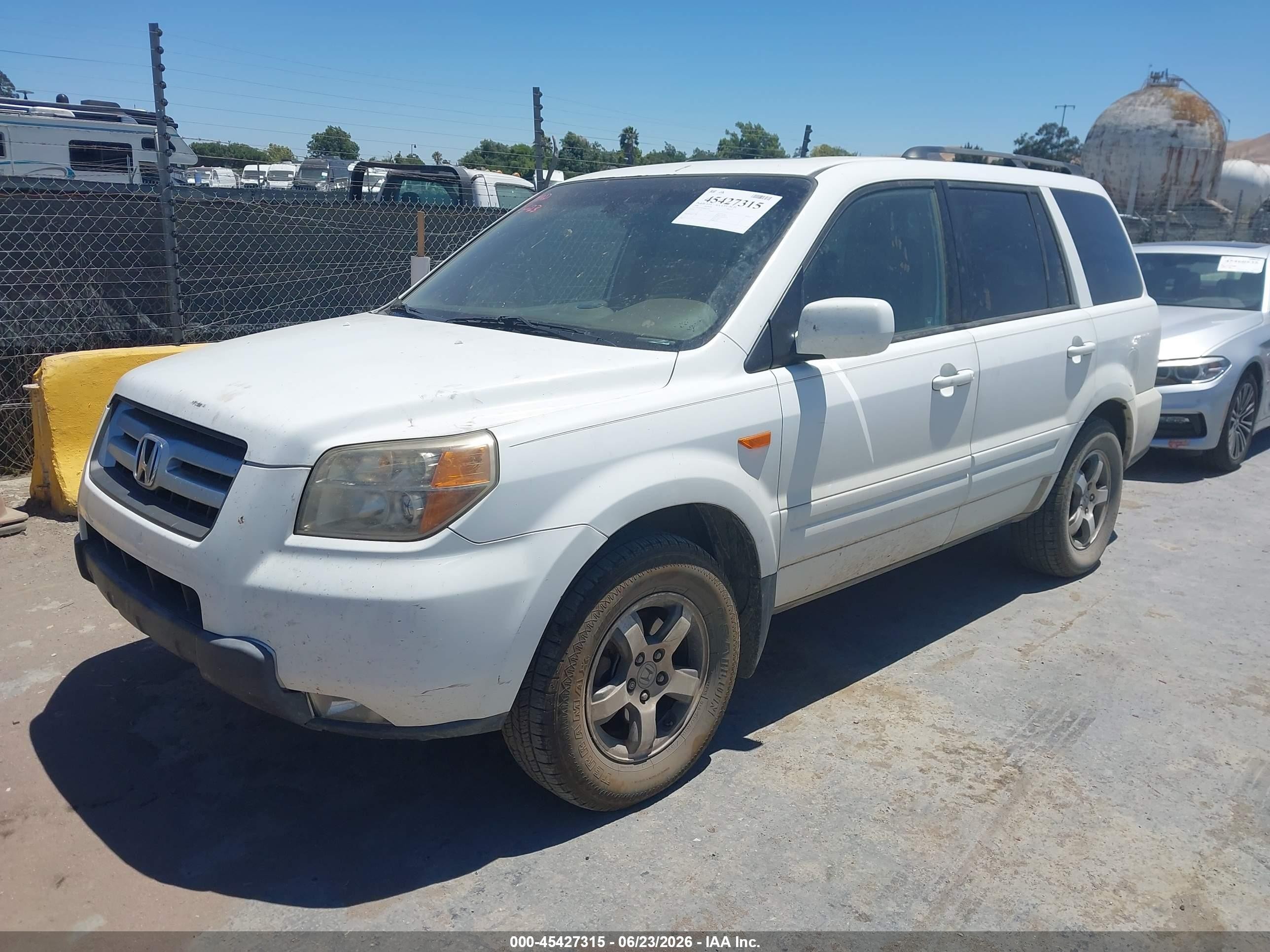 2008 Honda Pilot VIN 5FNYF28668B024242 IAAI salvage auction — Normal Wear, Clear - Dealer Only (California), sold $350 on 2026-07-02 (photo 2)