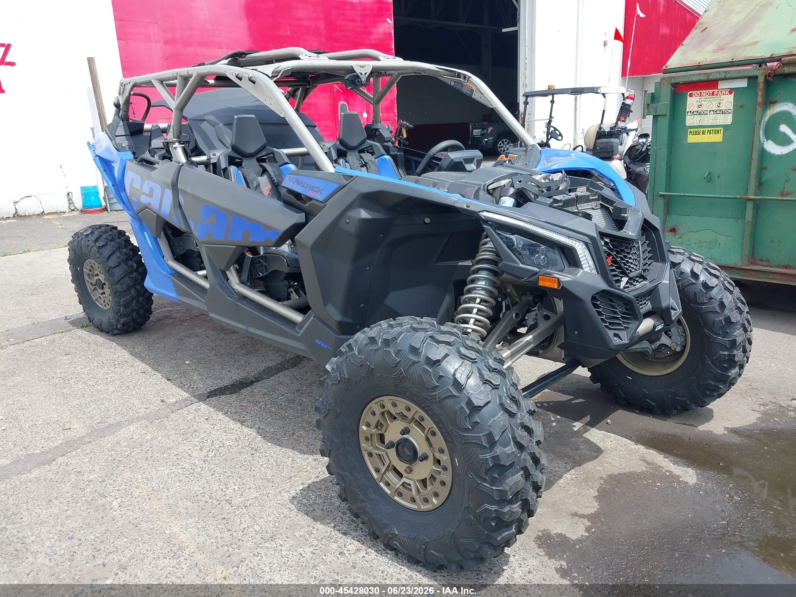 2024 Can-Am MAVERICK X3 MAX VIN 3JBVNAV23RE000279 — IAAI salvage auction photo