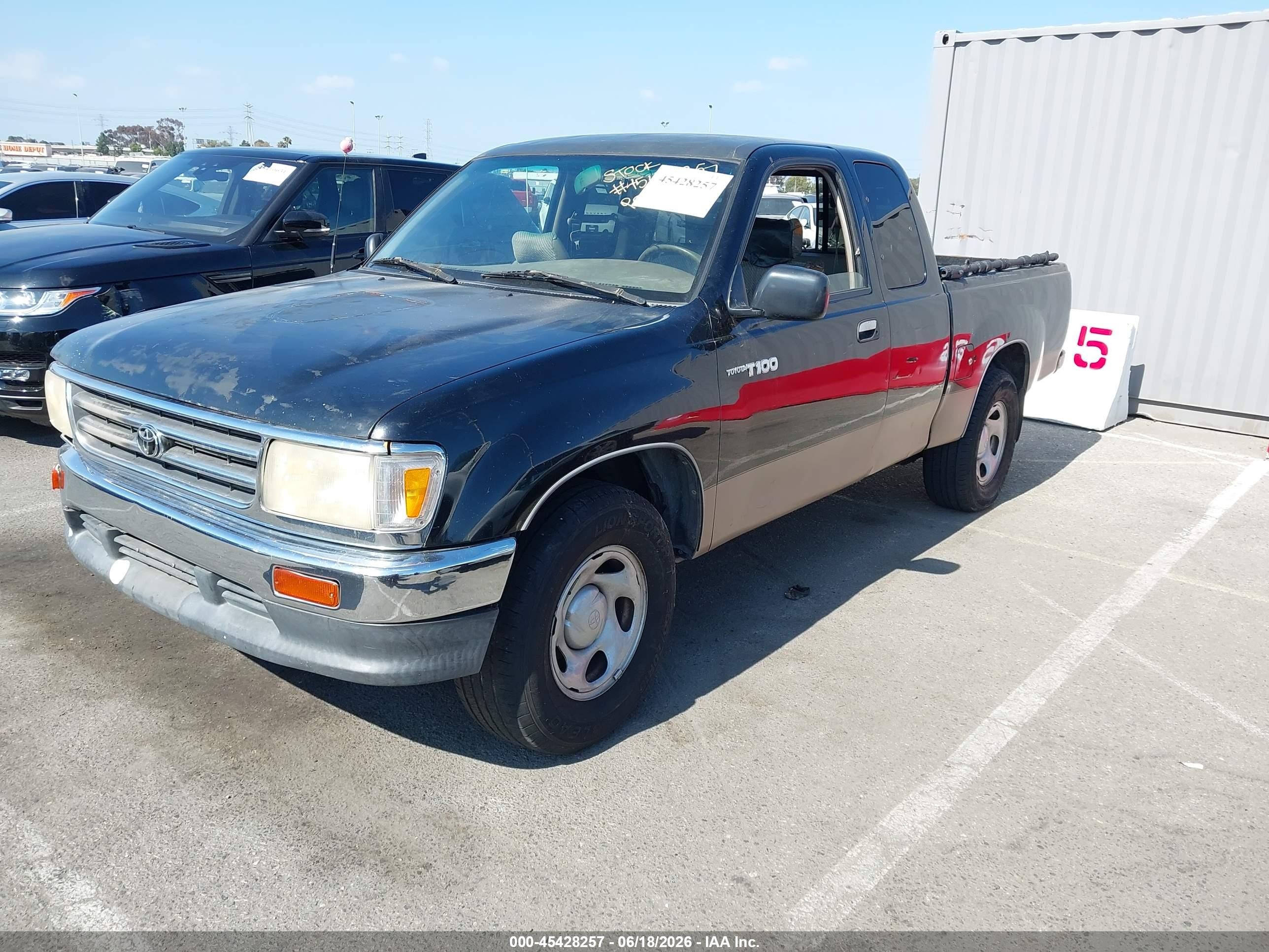 1996 Toyota T100 VIN JT4TN12D0T0016000 IAAI salvage auction — Normal Wear, Clear - Dealer Only (California), sold $400 on 2026-07-02 (photo 2)