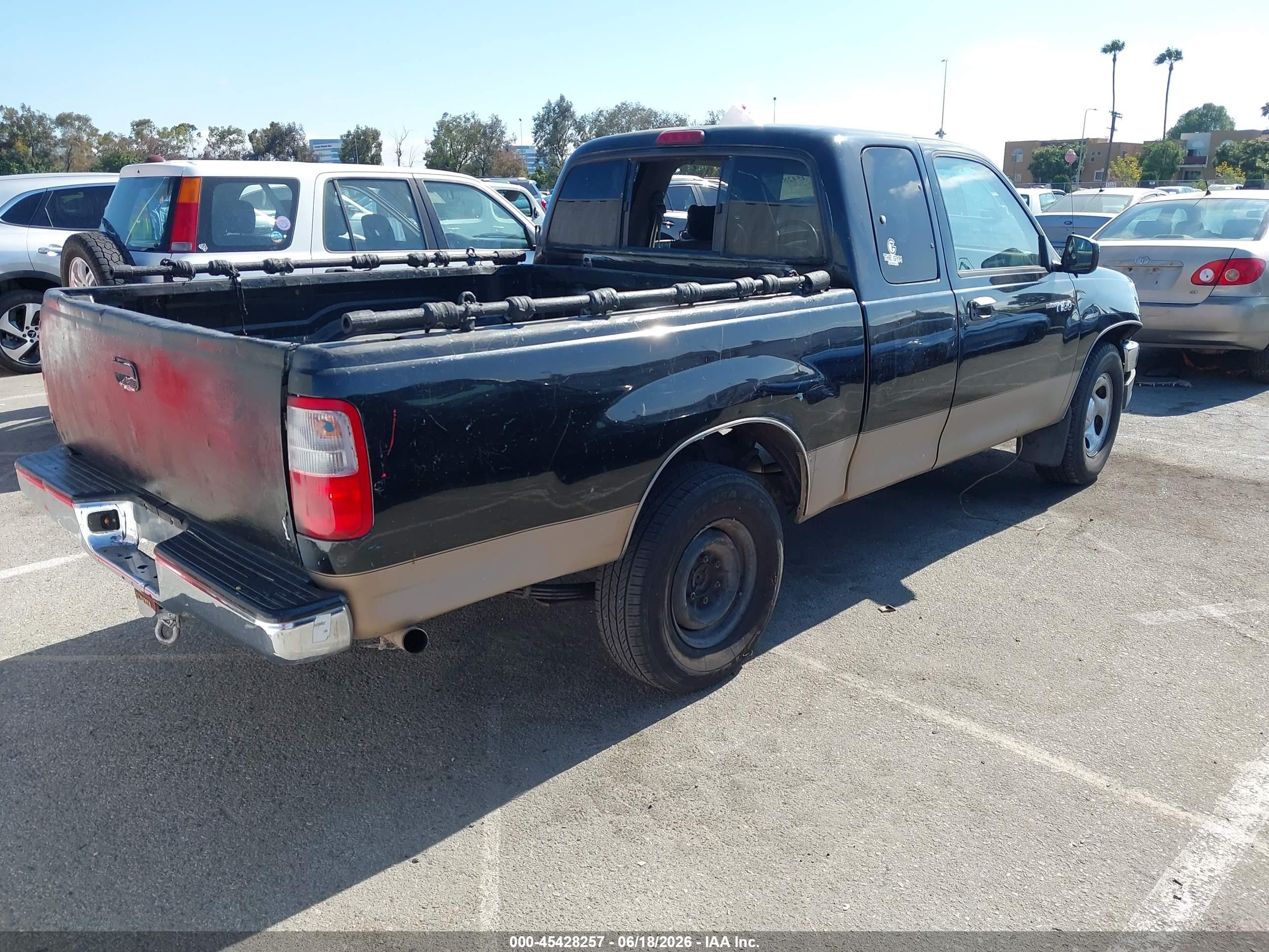 1996 Toyota T100 VIN JT4TN12D0T0016000 IAAI salvage auction — Normal Wear, Clear - Dealer Only (California), sold $400 on 2026-07-02 (photo 4)