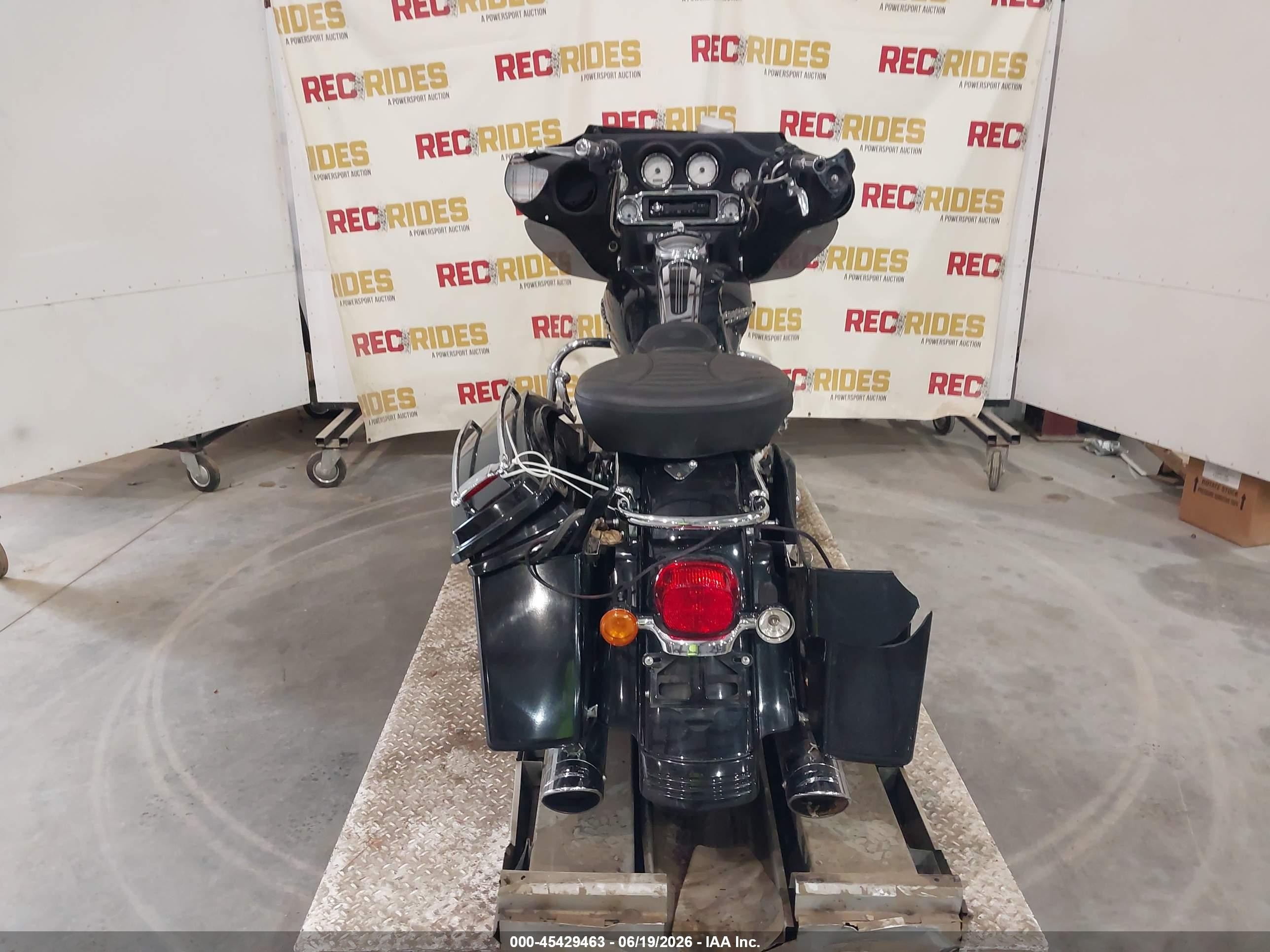 2007 Harley-davidson Flhx VIN 1HD1KB4107Y669778 IAAI salvage auction — Side, Salvage (Georgia), sold $550 on 2026-09-03 (photo 6)