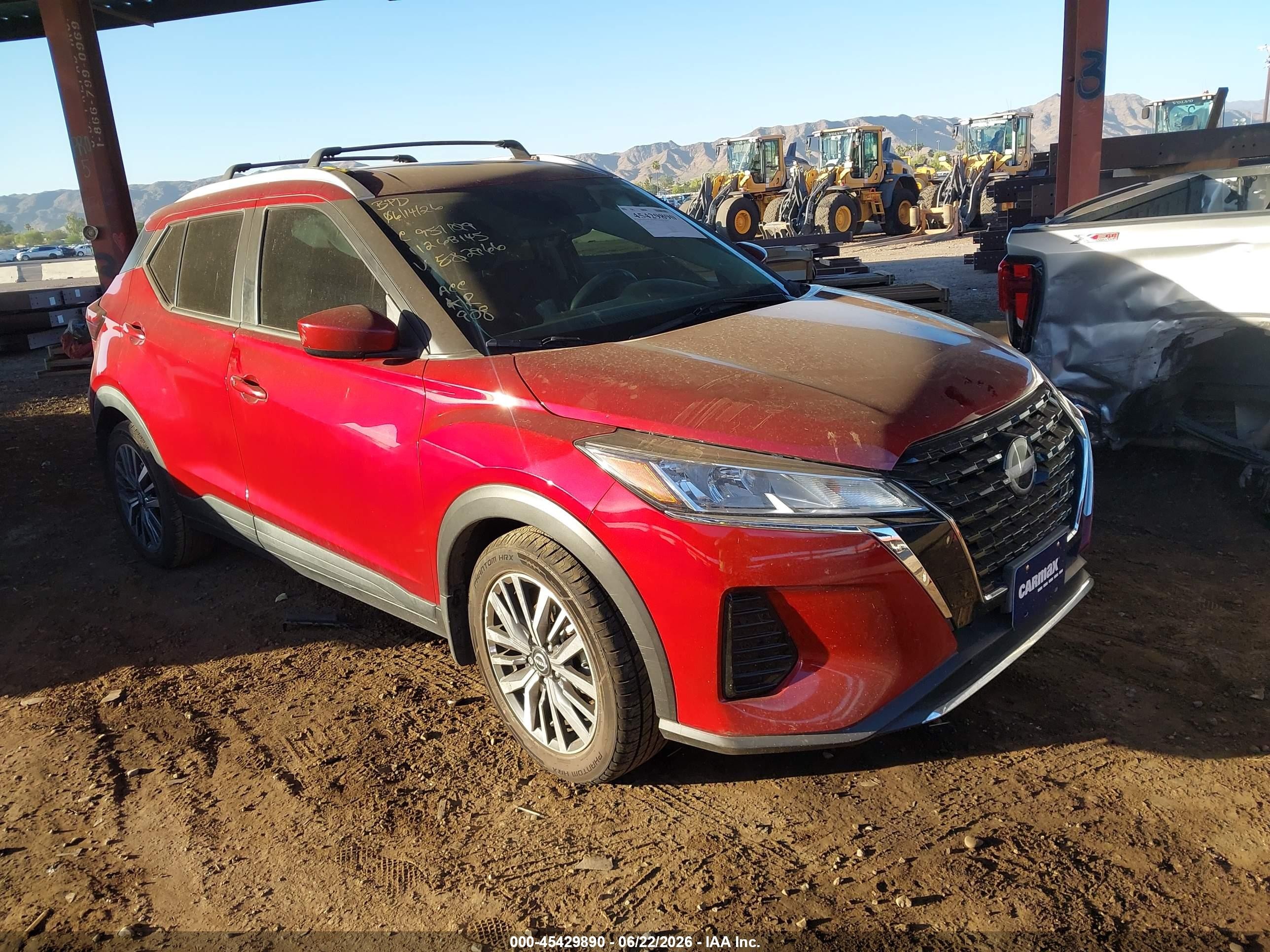 2022 Nissan Kicks VIN 3N1CP5CV7NL502966 IAAI salvage auction — Side, Salvage (Arizona), sold $3,250 on 2026-07-11 (photo 1)